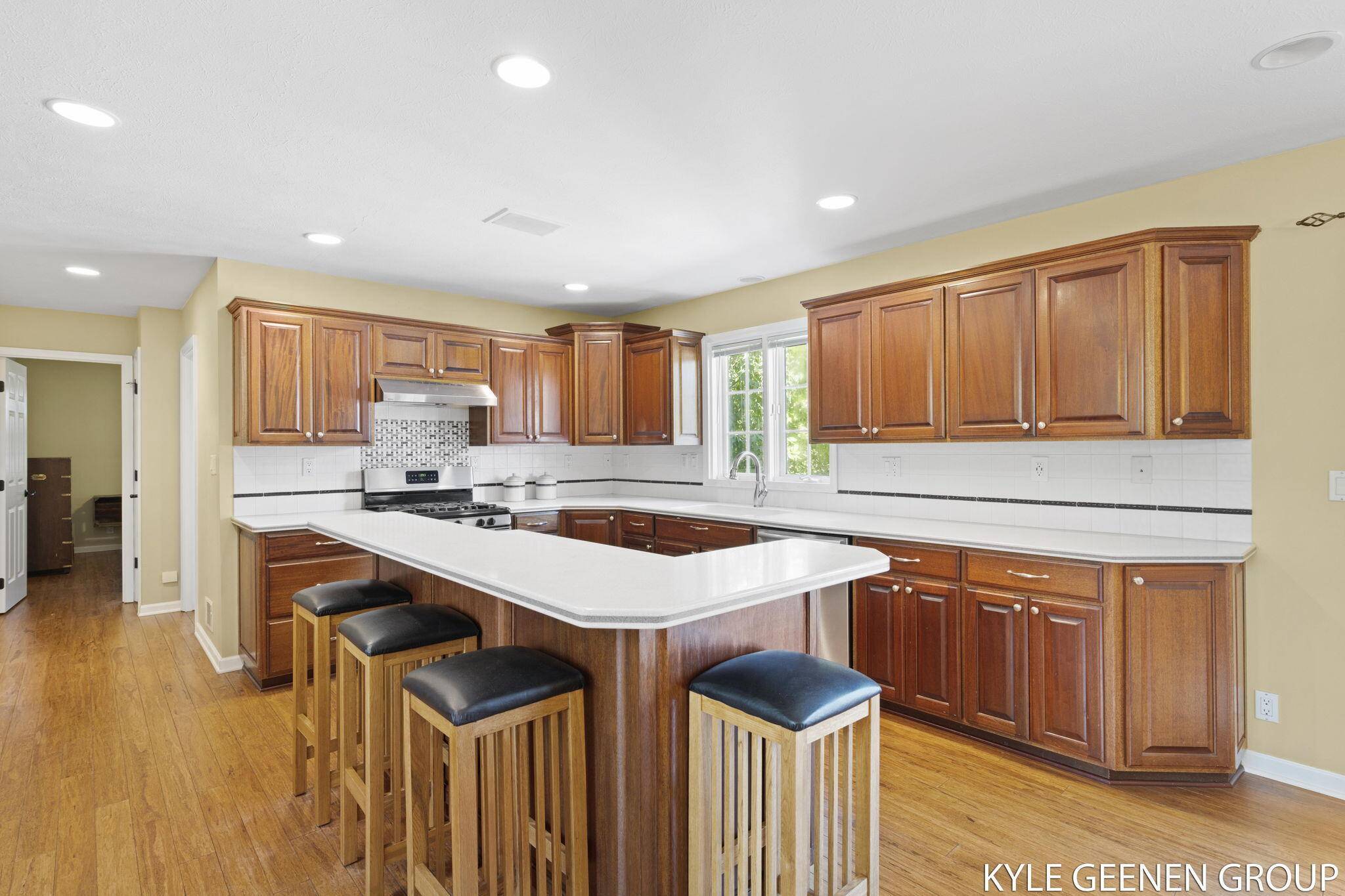 Holland, MI 49423,4229 Beeline Road