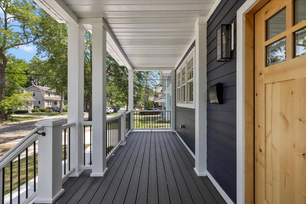 Ann Arbor, MI 48104,1006 Granger Avenue