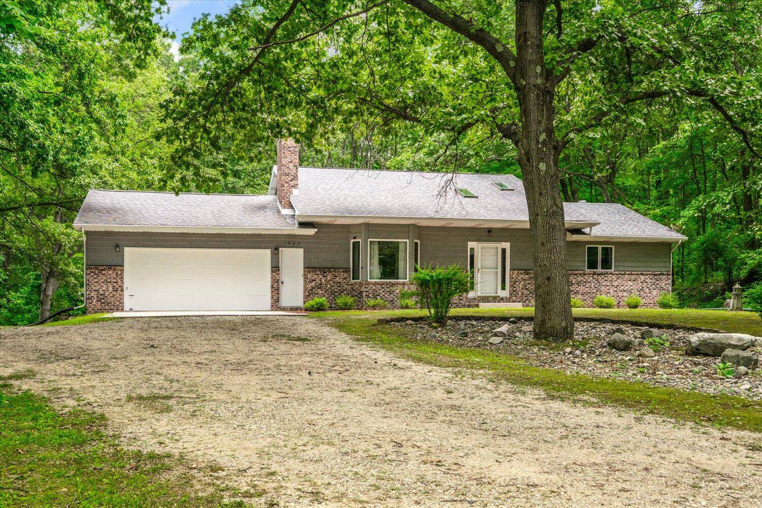 Kalamazoo, MI 49009,1865 S 8th Street