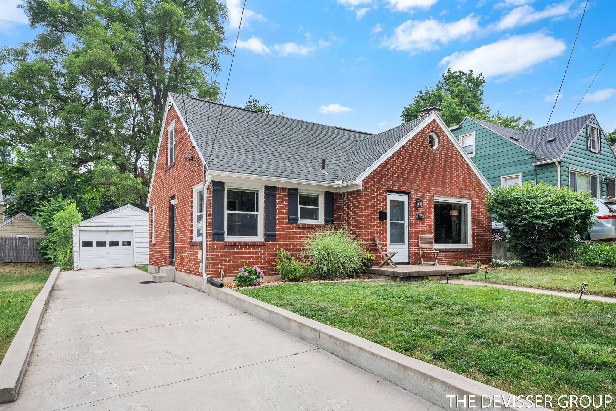 Grand Rapids, MI 49506,1641 Sylvan SE Avenue