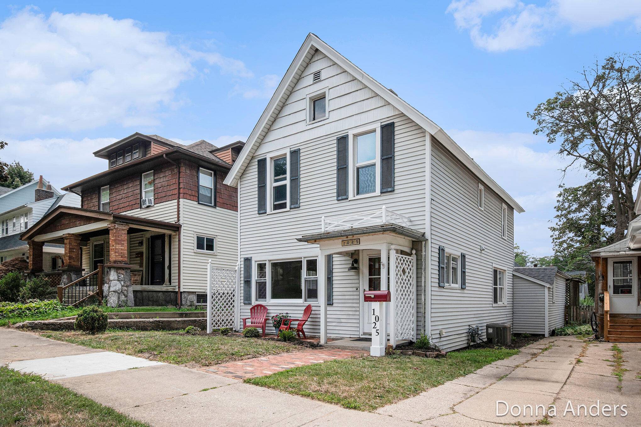 Grand Rapids, MI 49504,1025 Tamarack NW Avenue