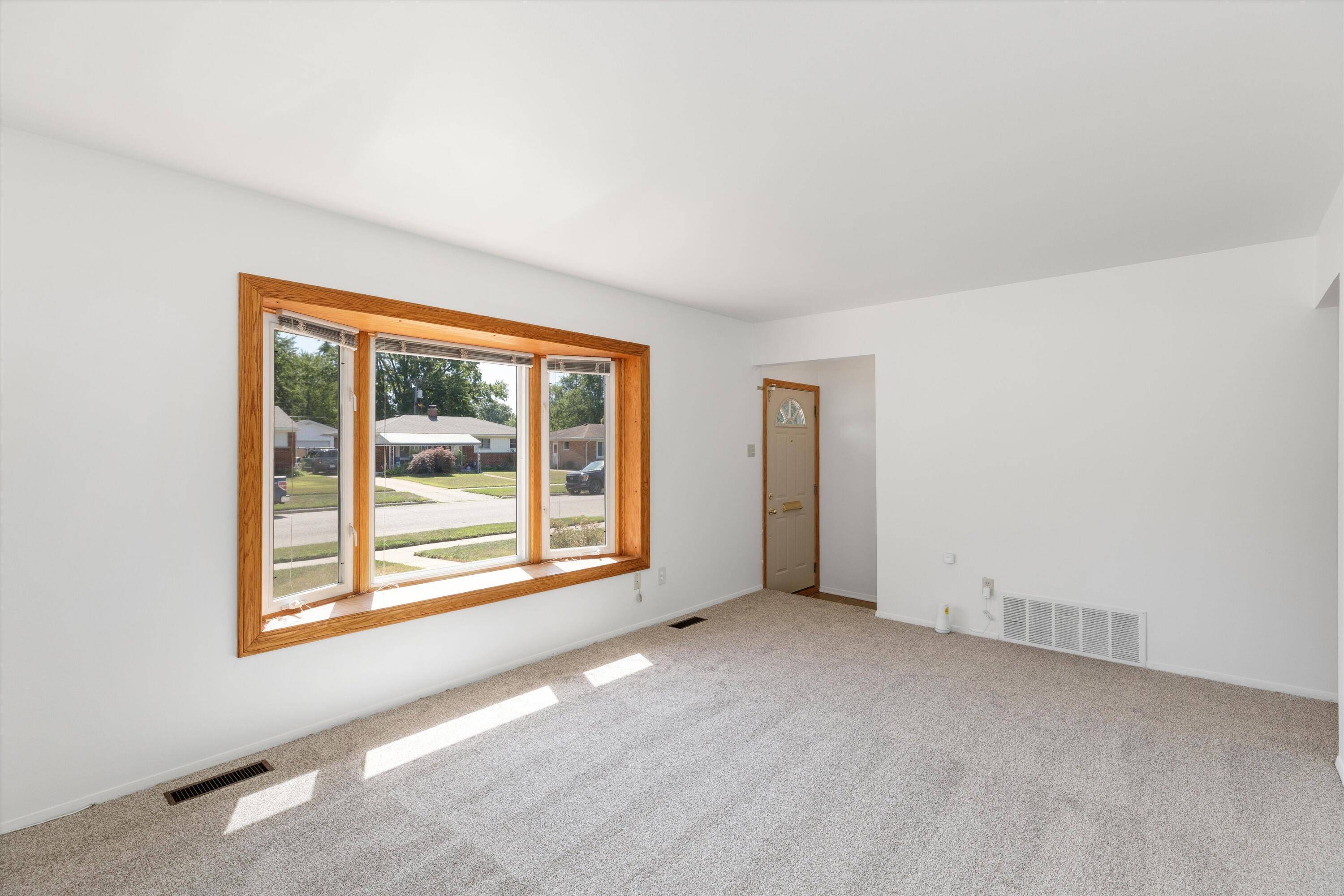 Ypsilanti, MI 48198,1024 Georgina Drive