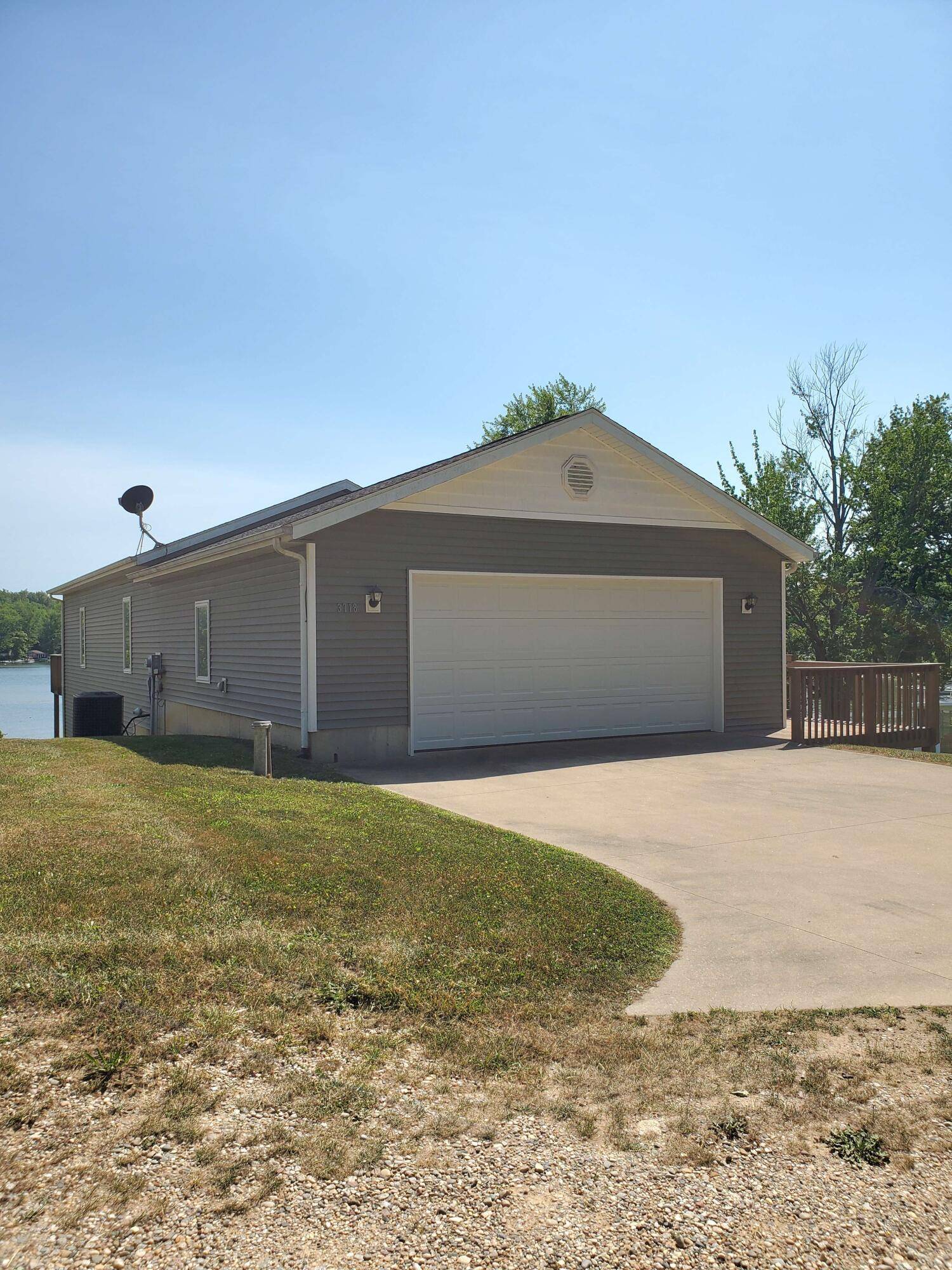 Gobles, MI 49055,3718 Peterson Drive