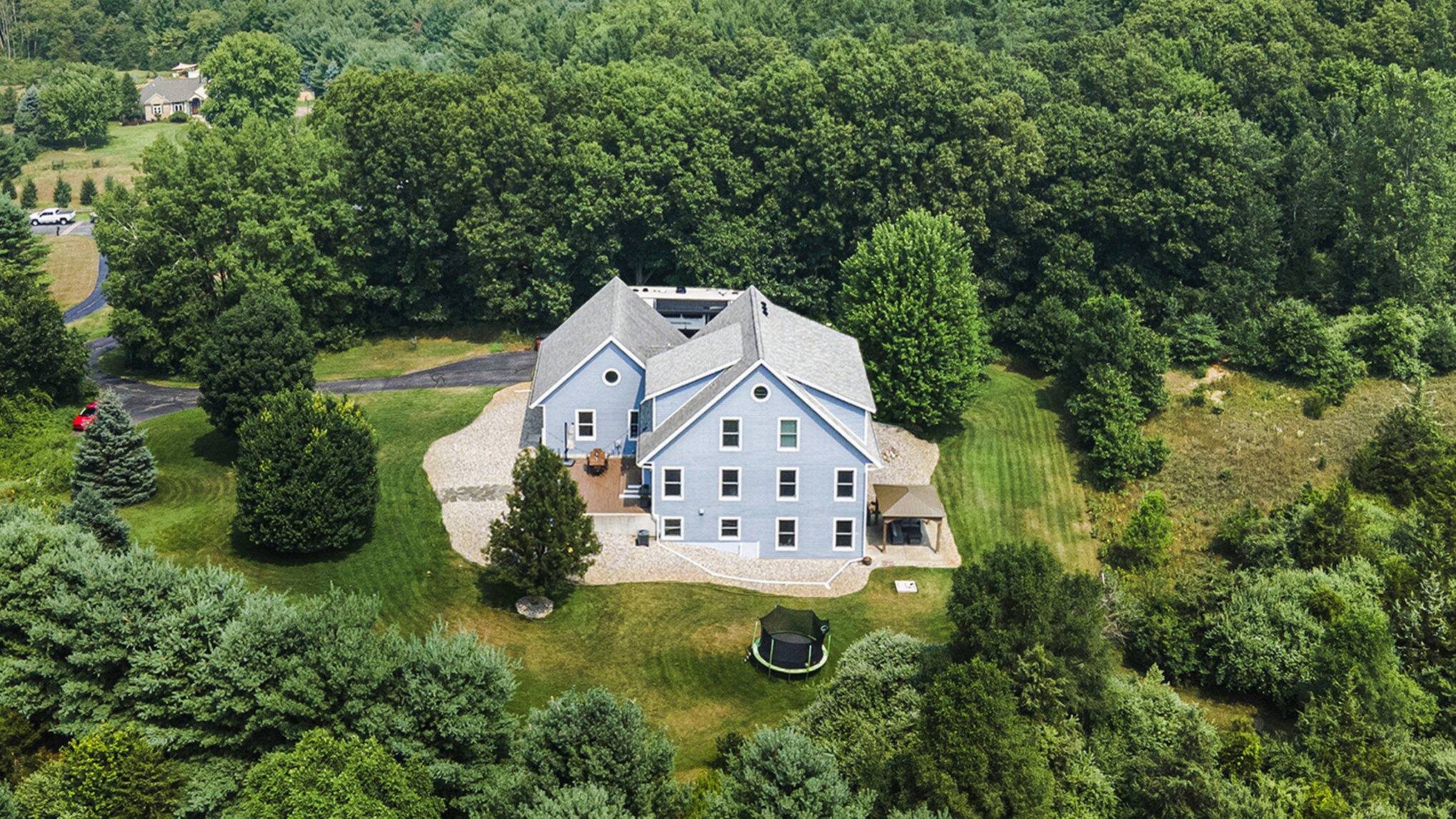 Belmont, MI 49306,6522 Skyridge Drive