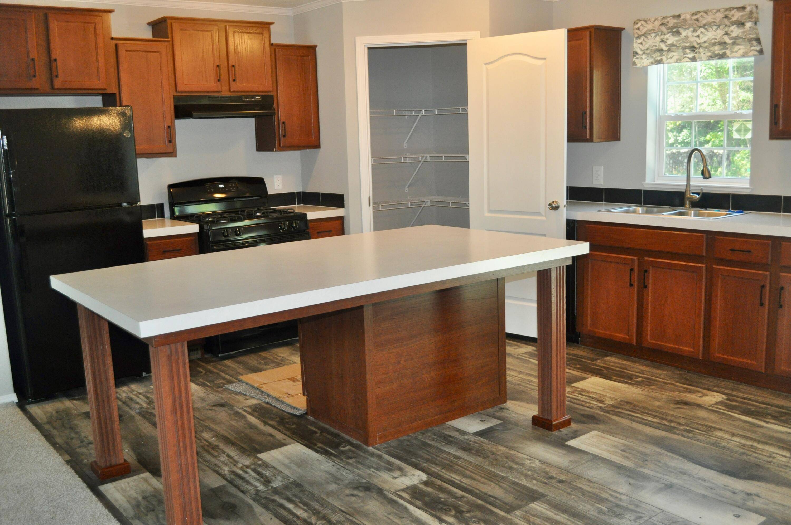 Grand Haven, MI 49417,12171 N Cedar Drive Drive