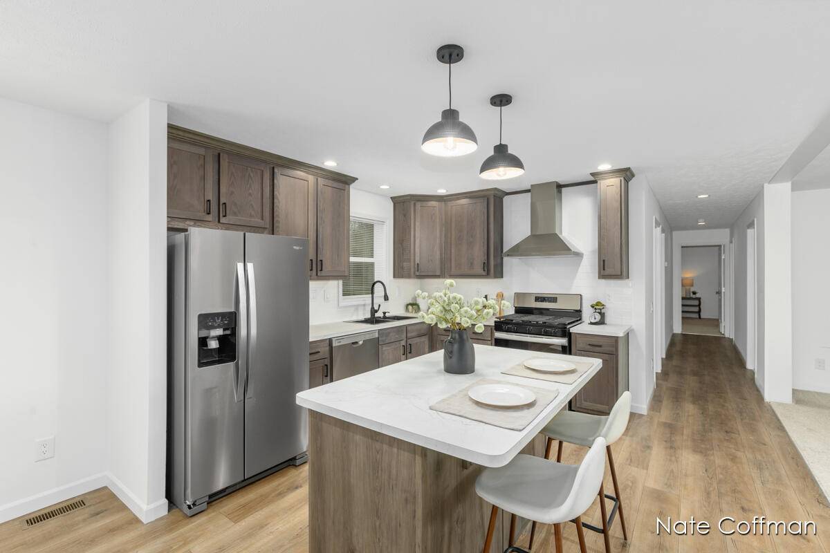 Ravenna, MI 49451,920 S Ravenna Road