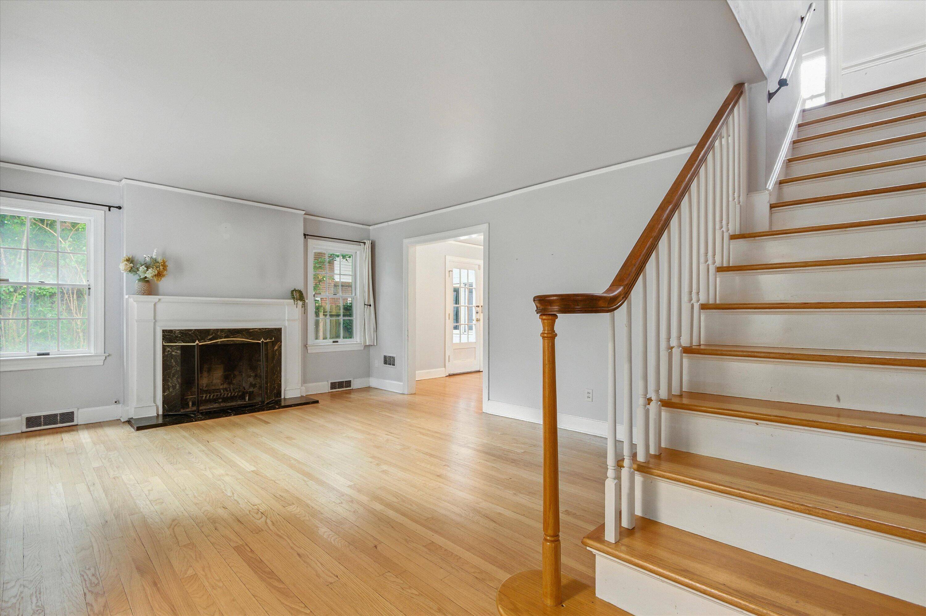 Ann Arbor, MI 48104,1517 E Stadium Boulevard