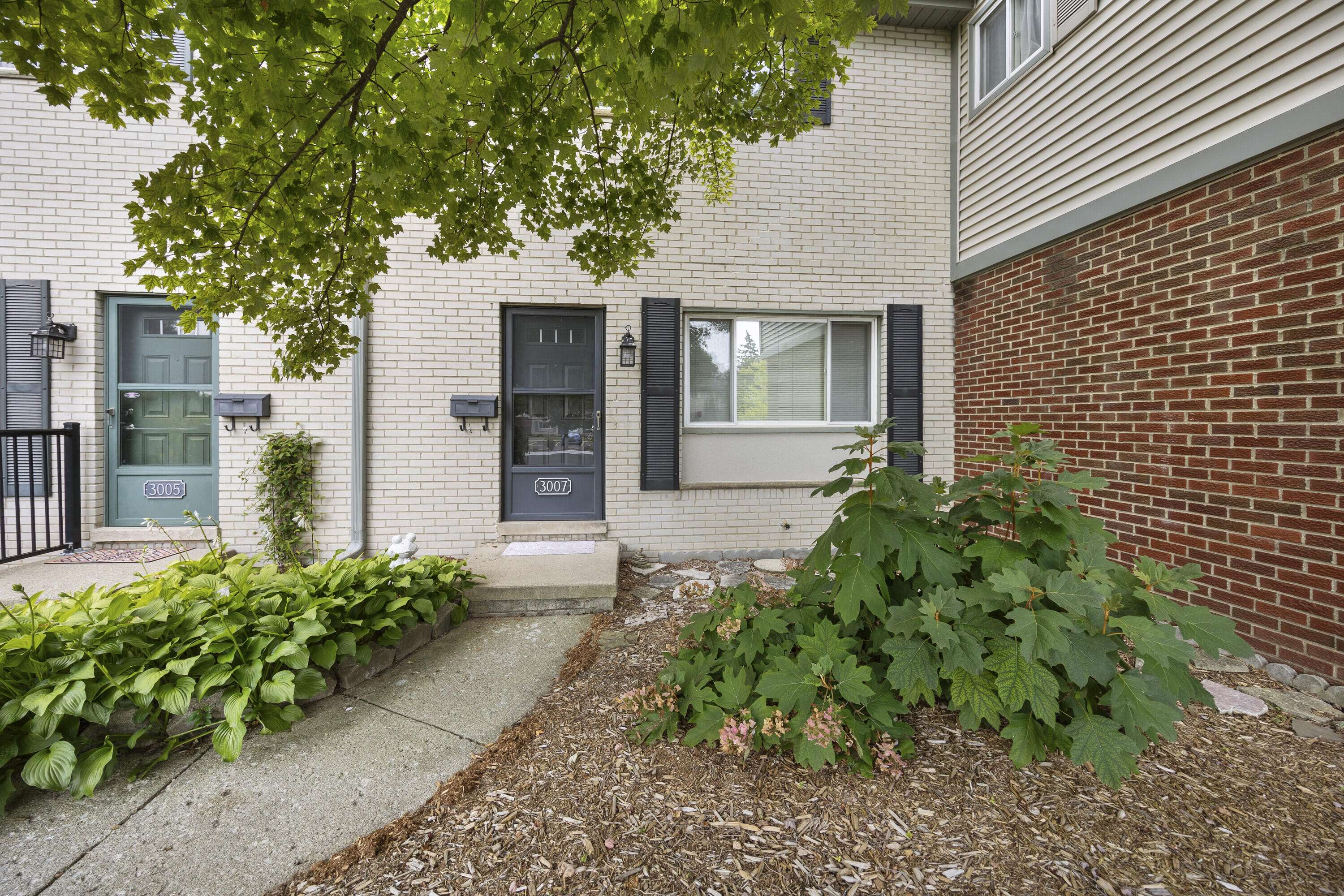 Ann Arbor, MI 48108,3007 Williamsburg Road