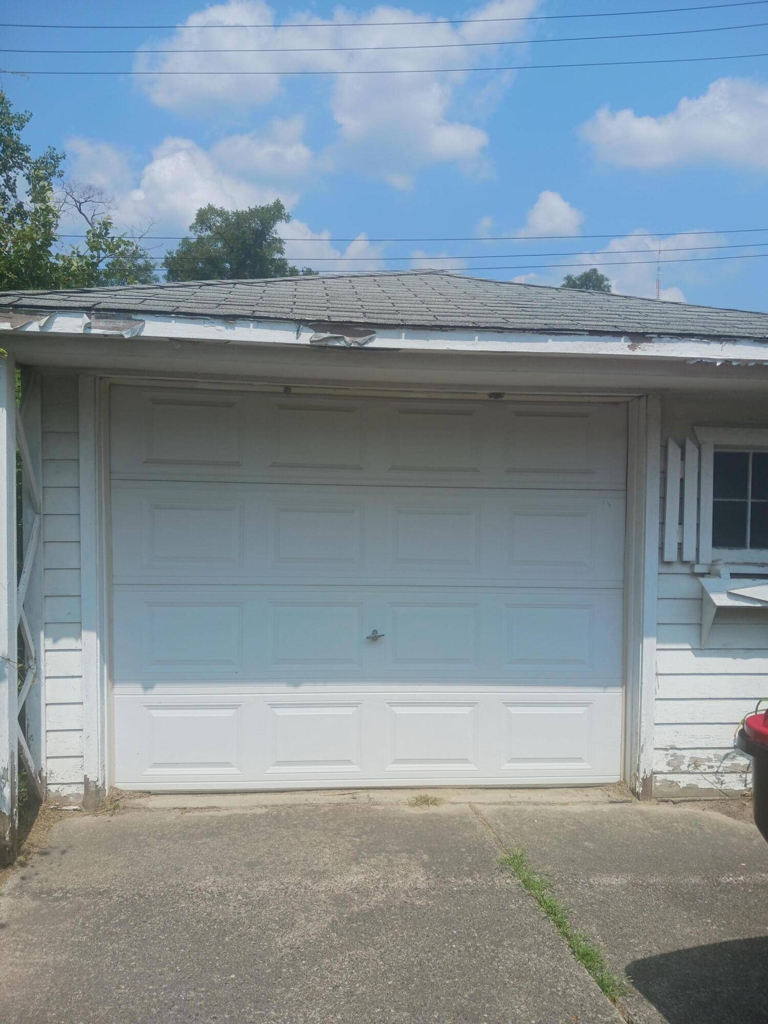 Southfield, MI 48075,16218 Addison Street