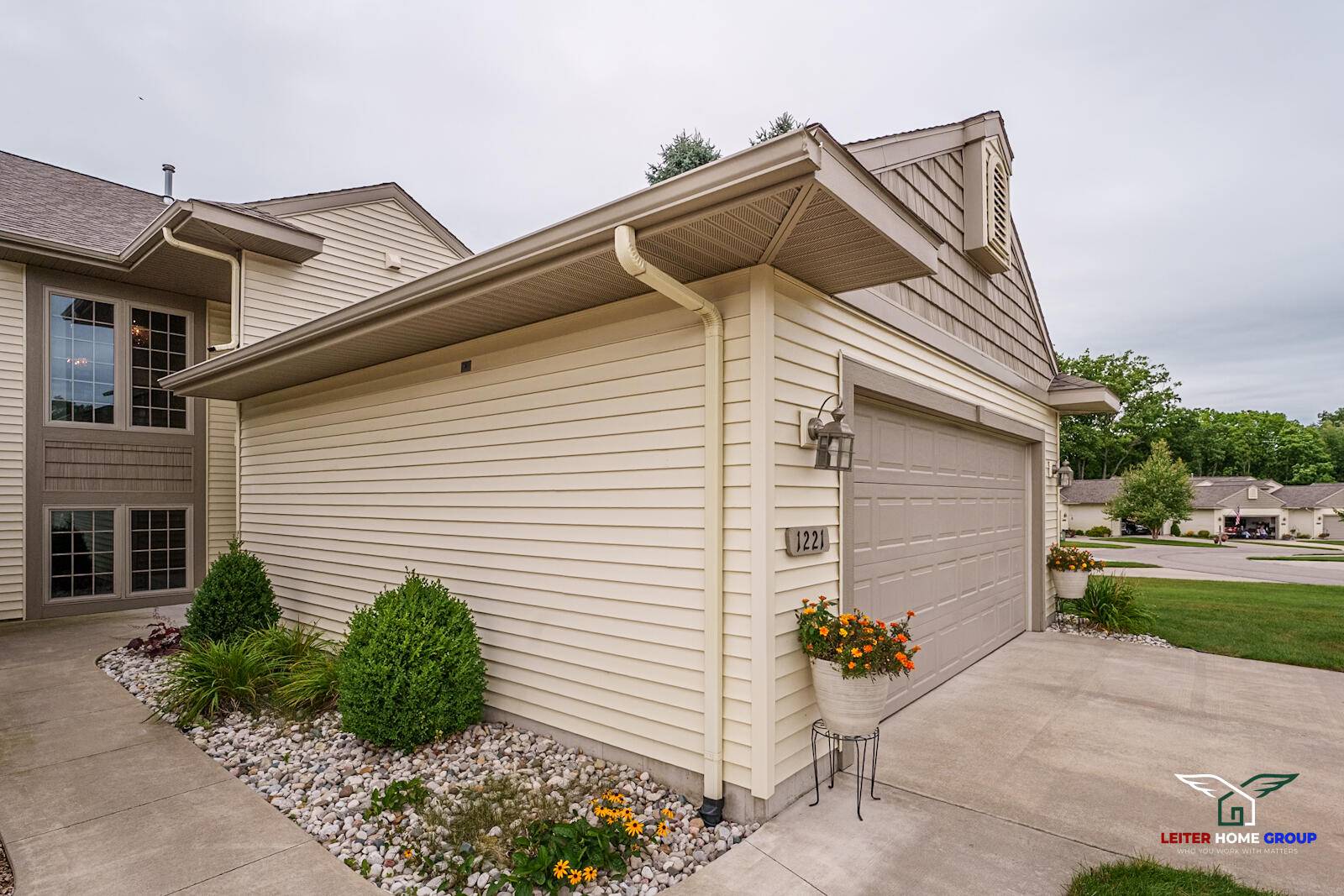 Whitehall, MI 49461,1221 S Timberview Drive ##10