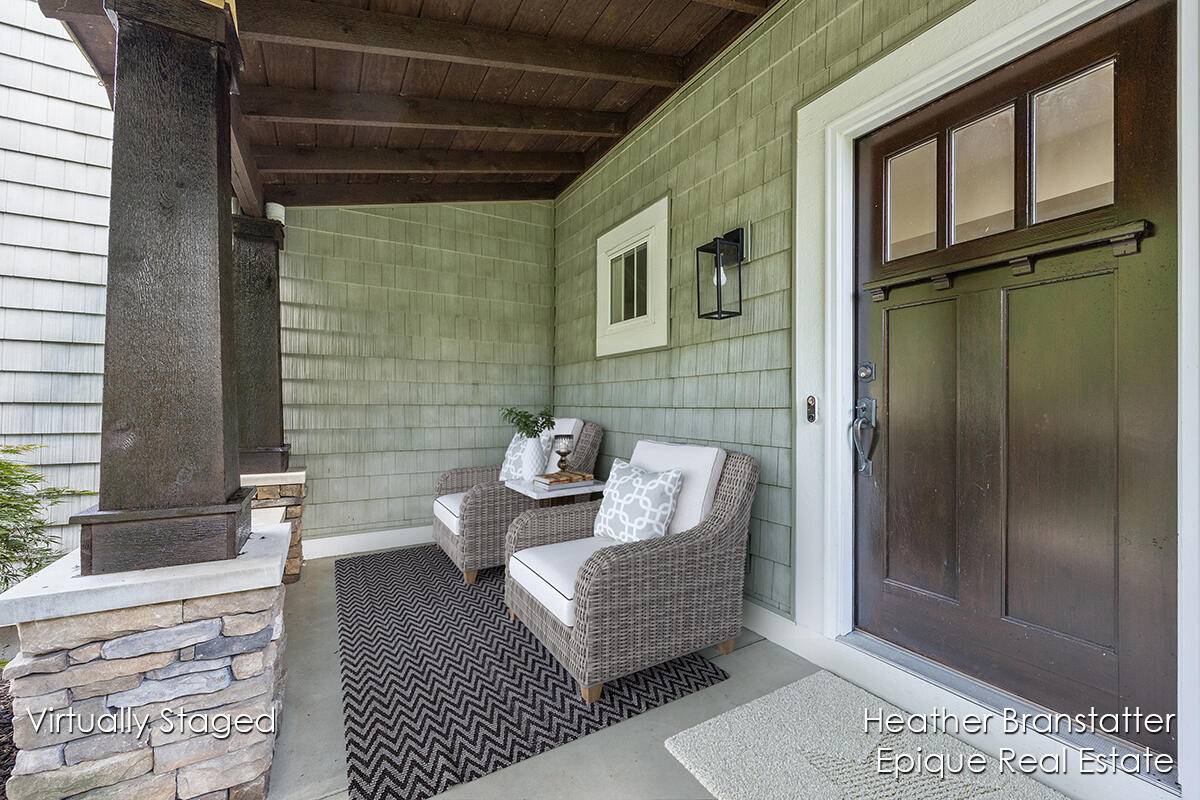 Ada, MI 49301,4936 W Village SE Trail