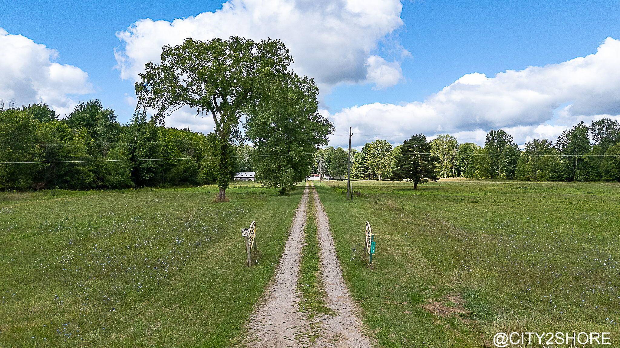Allendale, MI 49401,9905 52nd Avenue