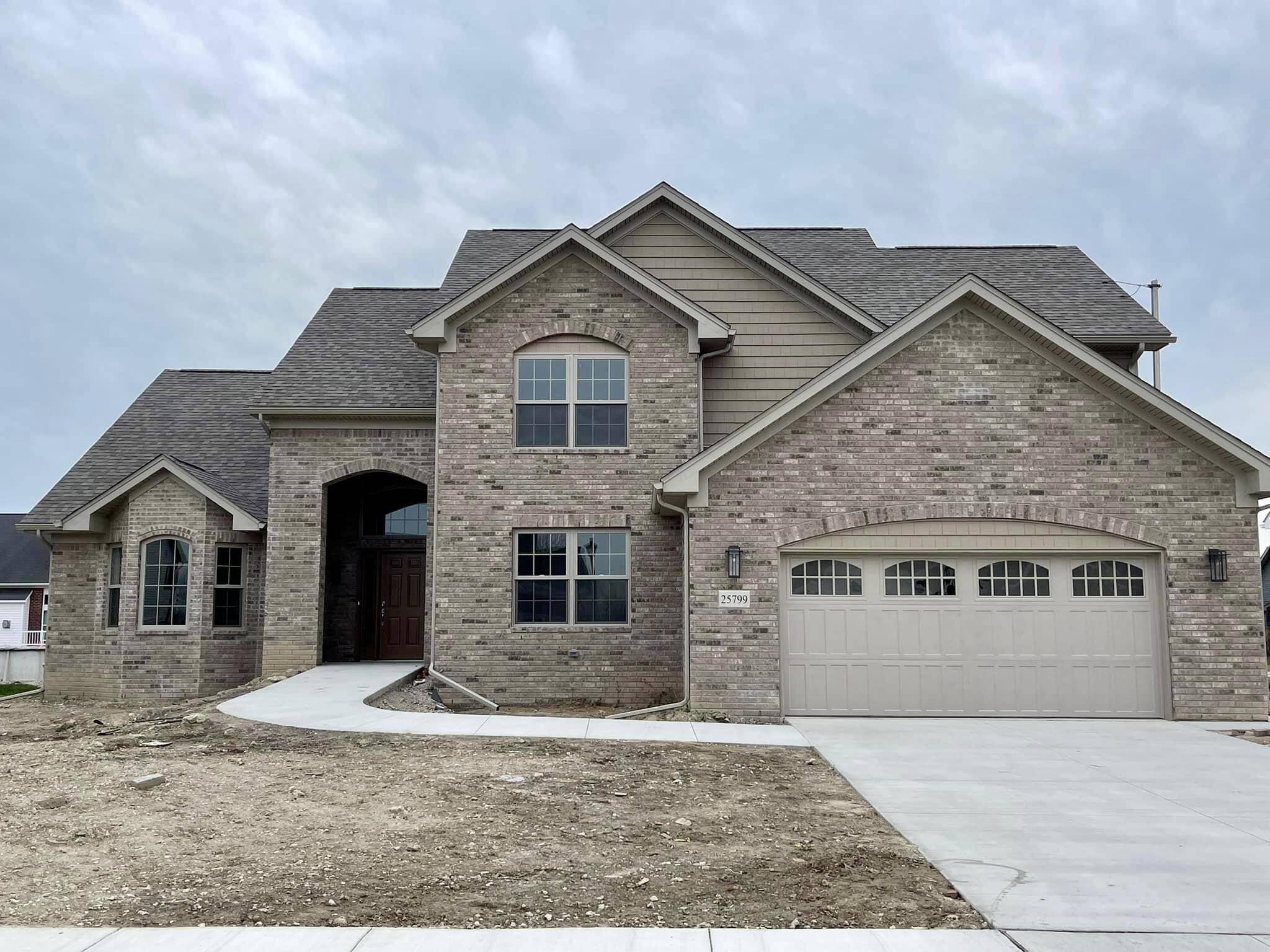 Brownstown, MI 48183,20015 Fountain View Lane