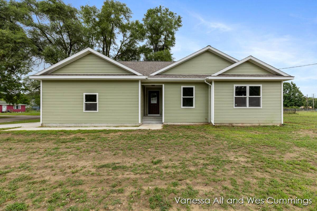 Belding, MI 48809,902 N York Street