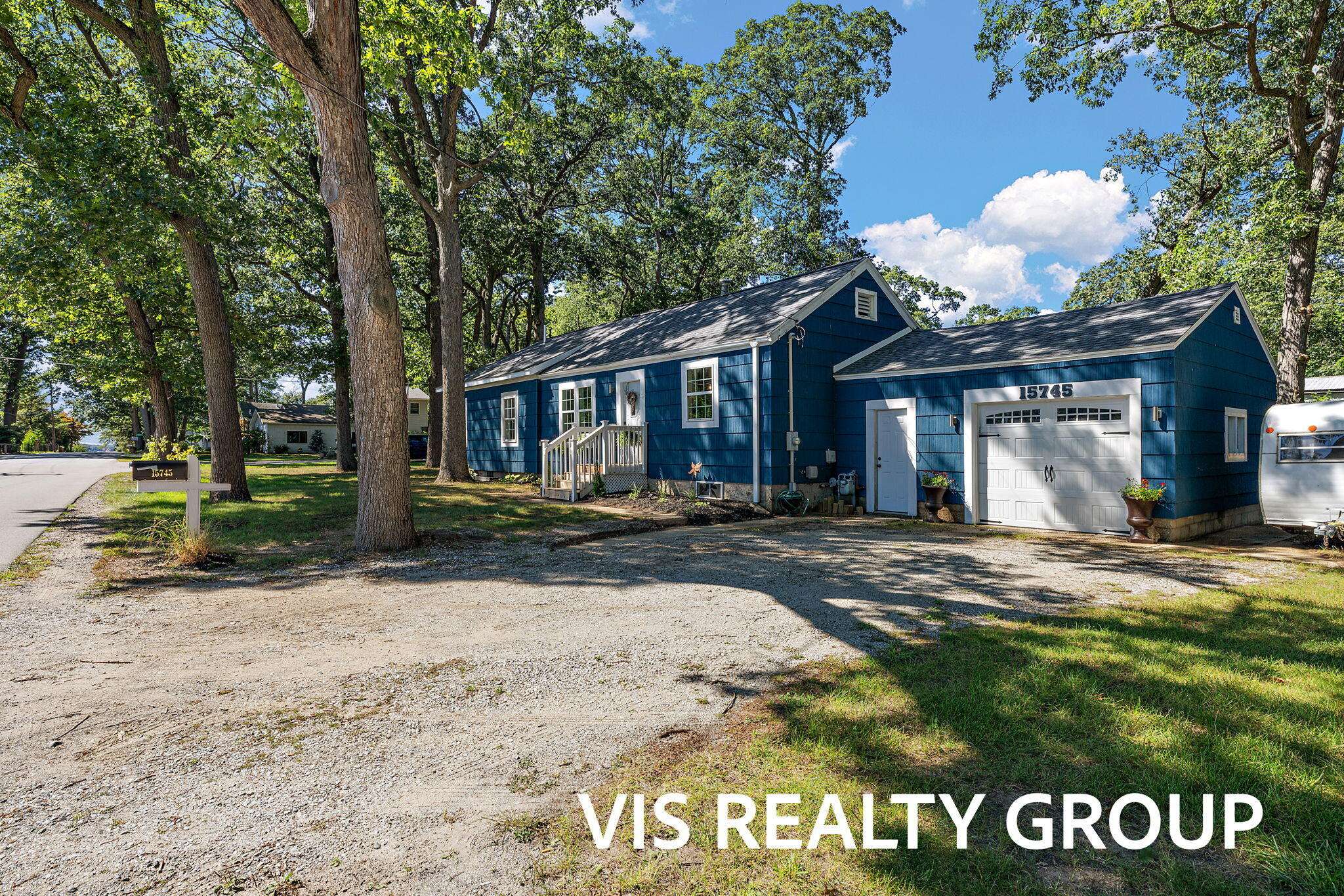 Spring Lake, MI 49456,15745 Beach Drive