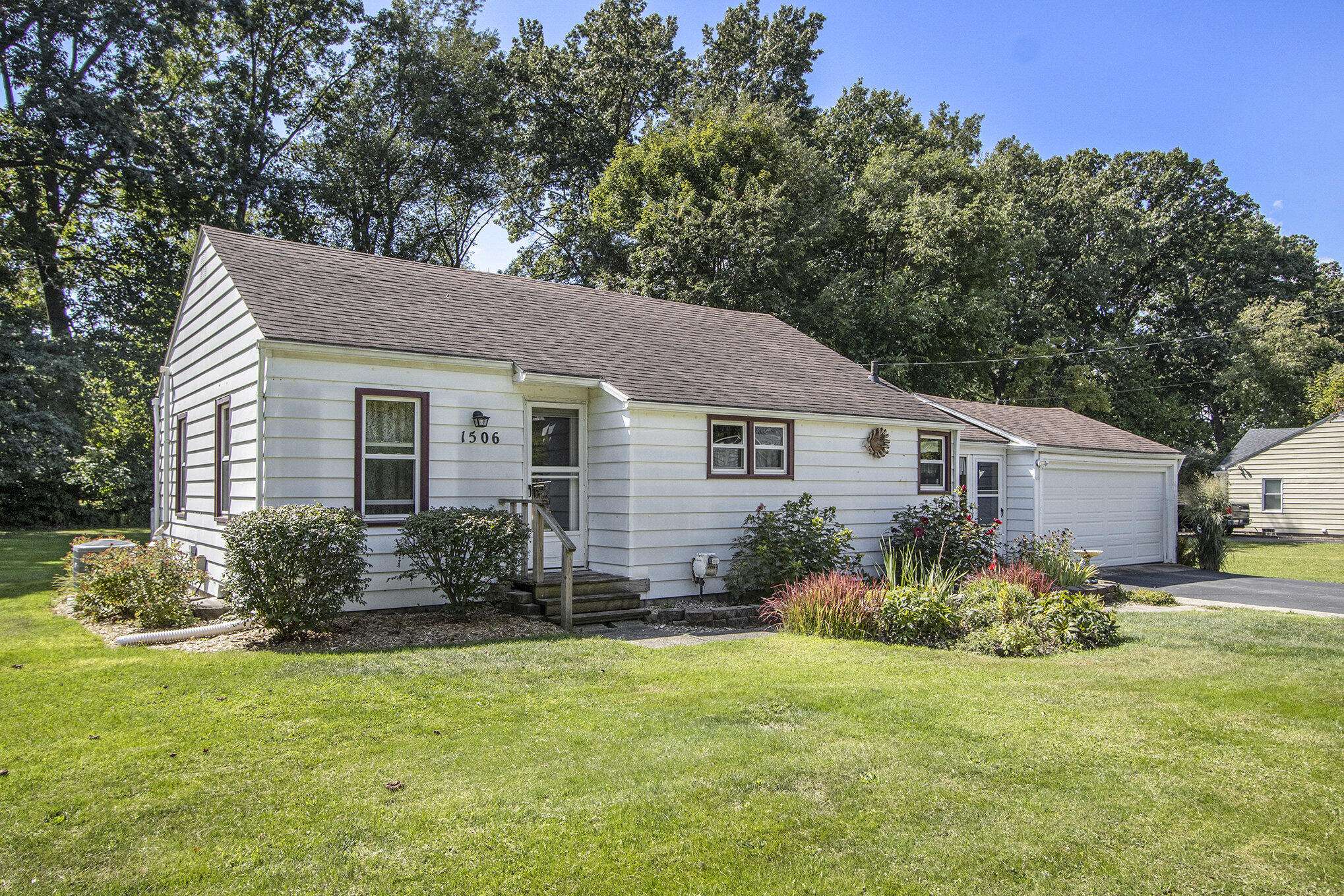 Portage, MI 49002,1506 Winters Drive