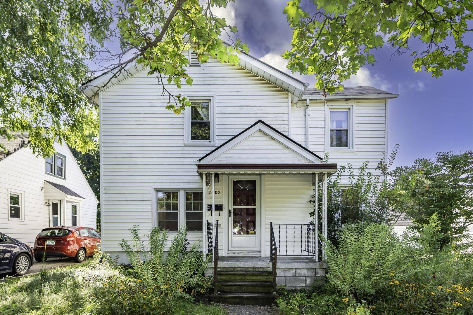 Ypsilanti, MI 48197,1307 N Congress Street