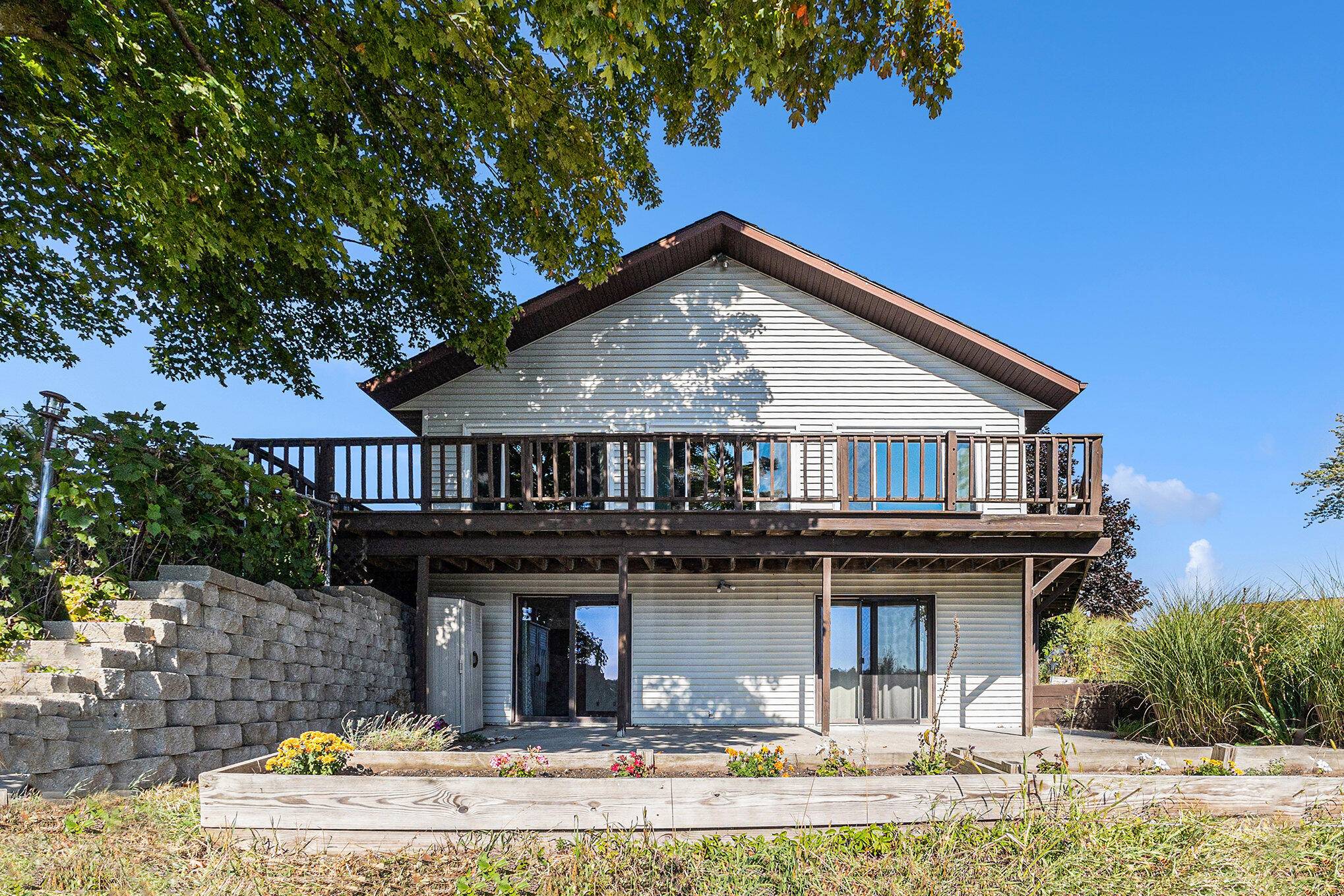 Hart, MI 49420,95 Hilltop Drive