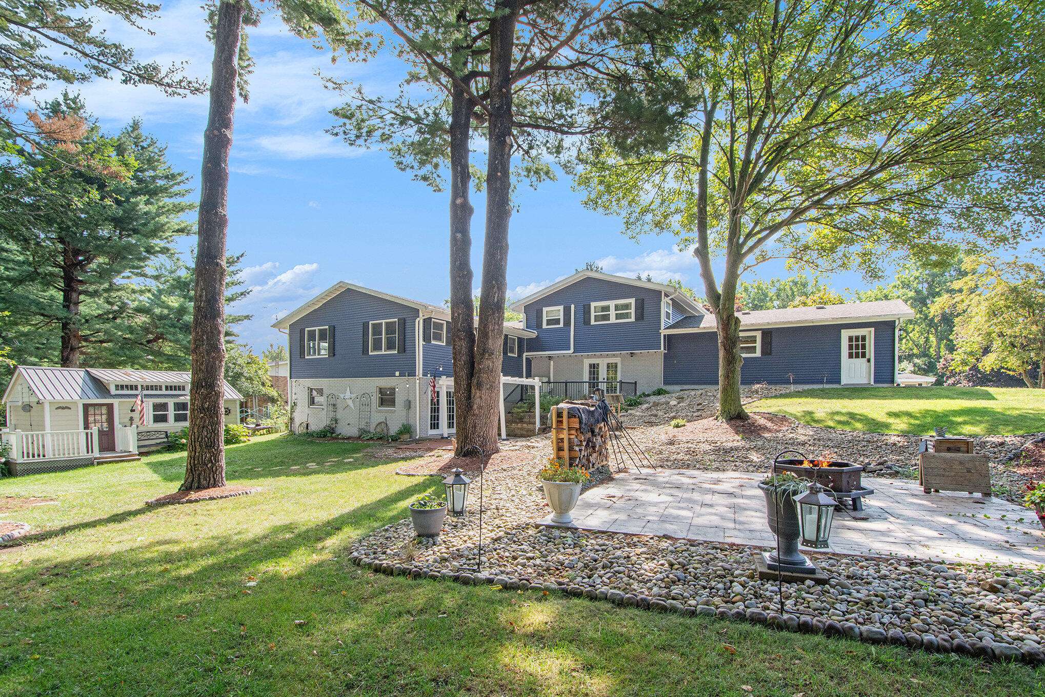 Hillsdale, MI 49242,1520 Lamphere Street