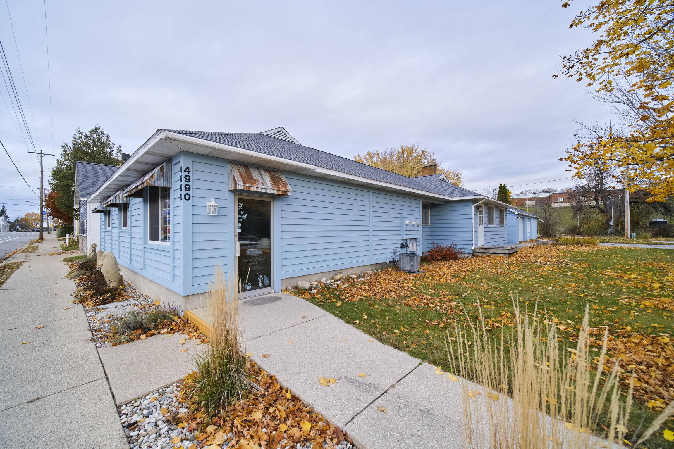 Onekama, MI 49675,4990 Main Street