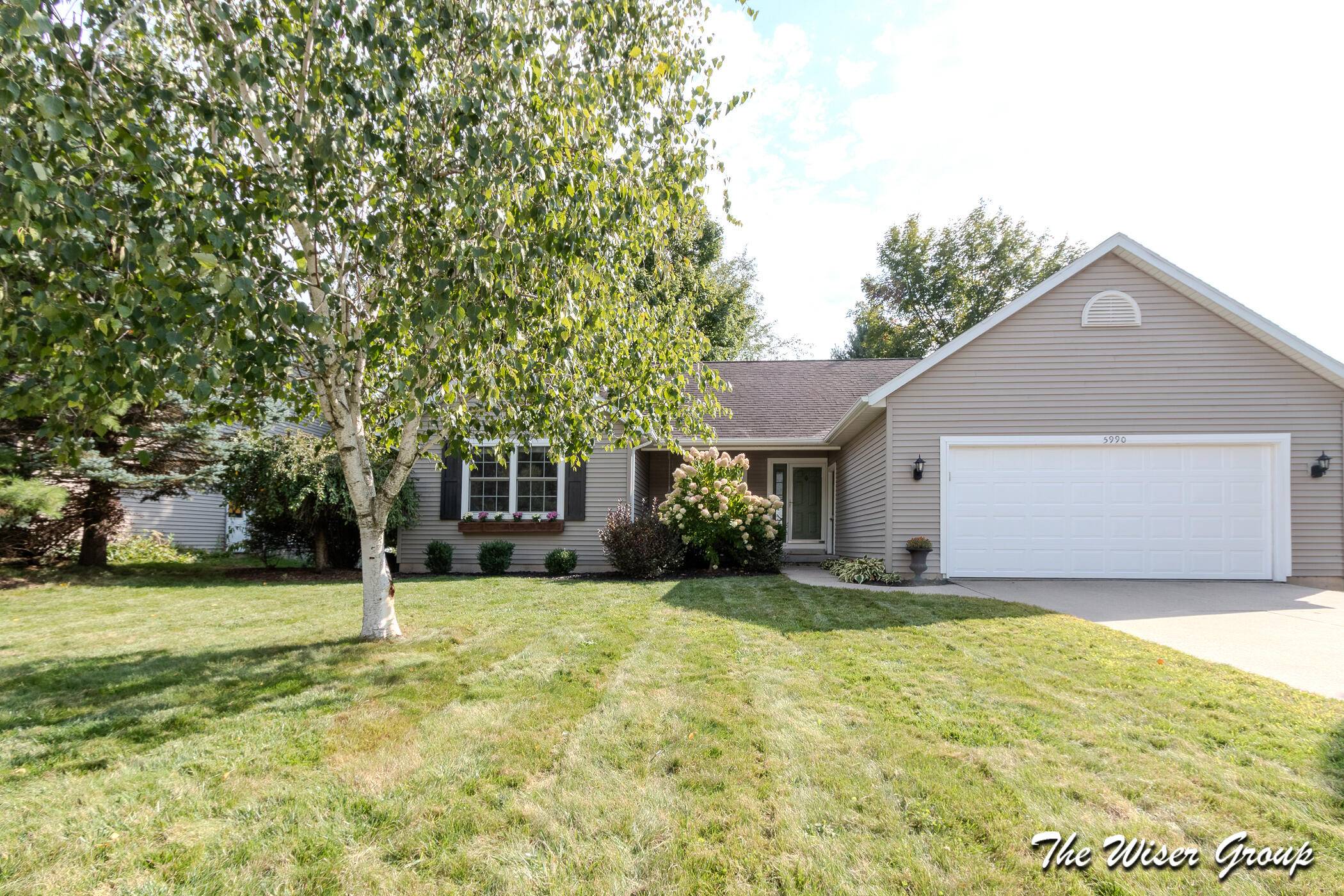 Wyoming, MI 49418,5990 Barcroft SW Drive