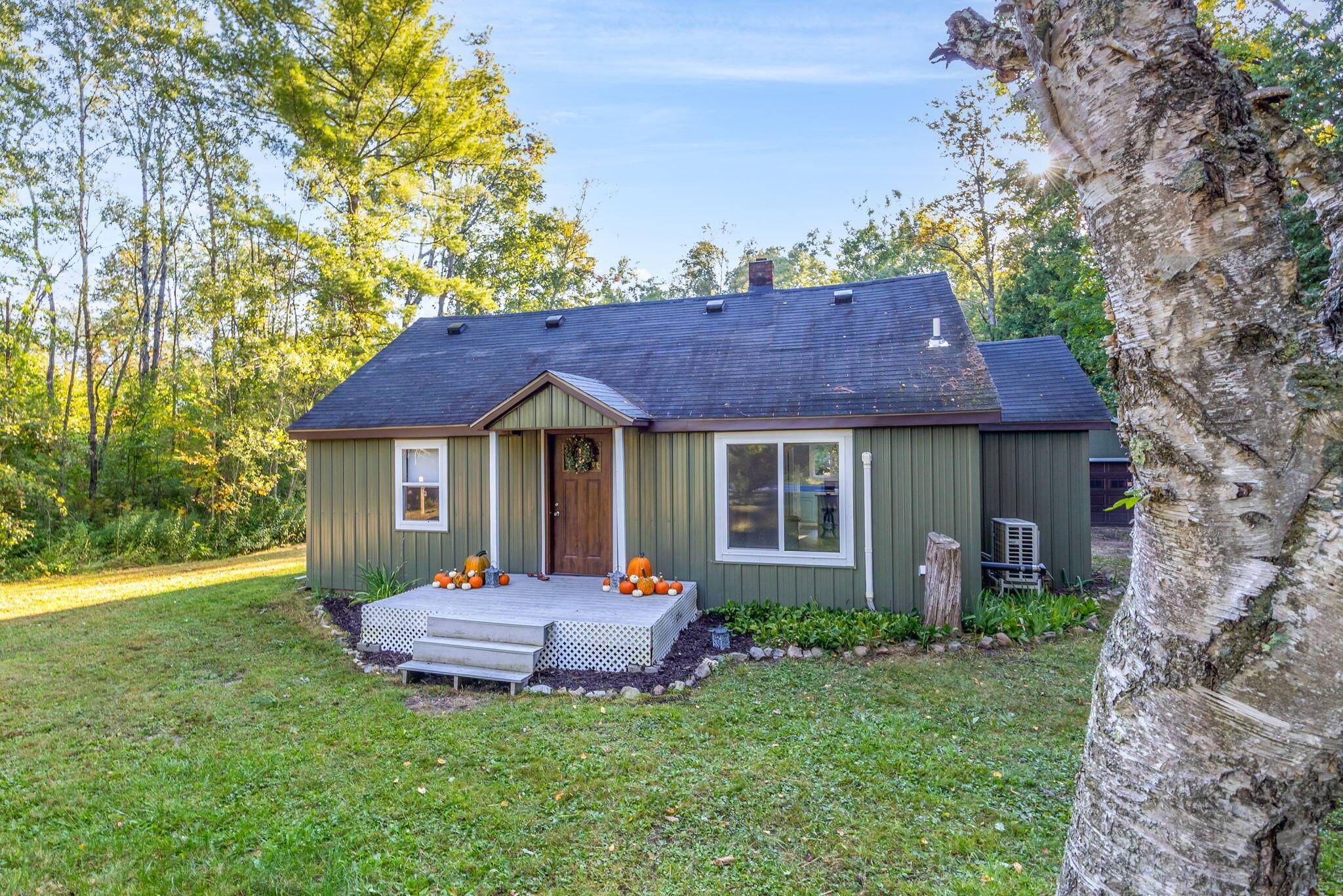 Paris, MI 49338,22820 Northland Drive