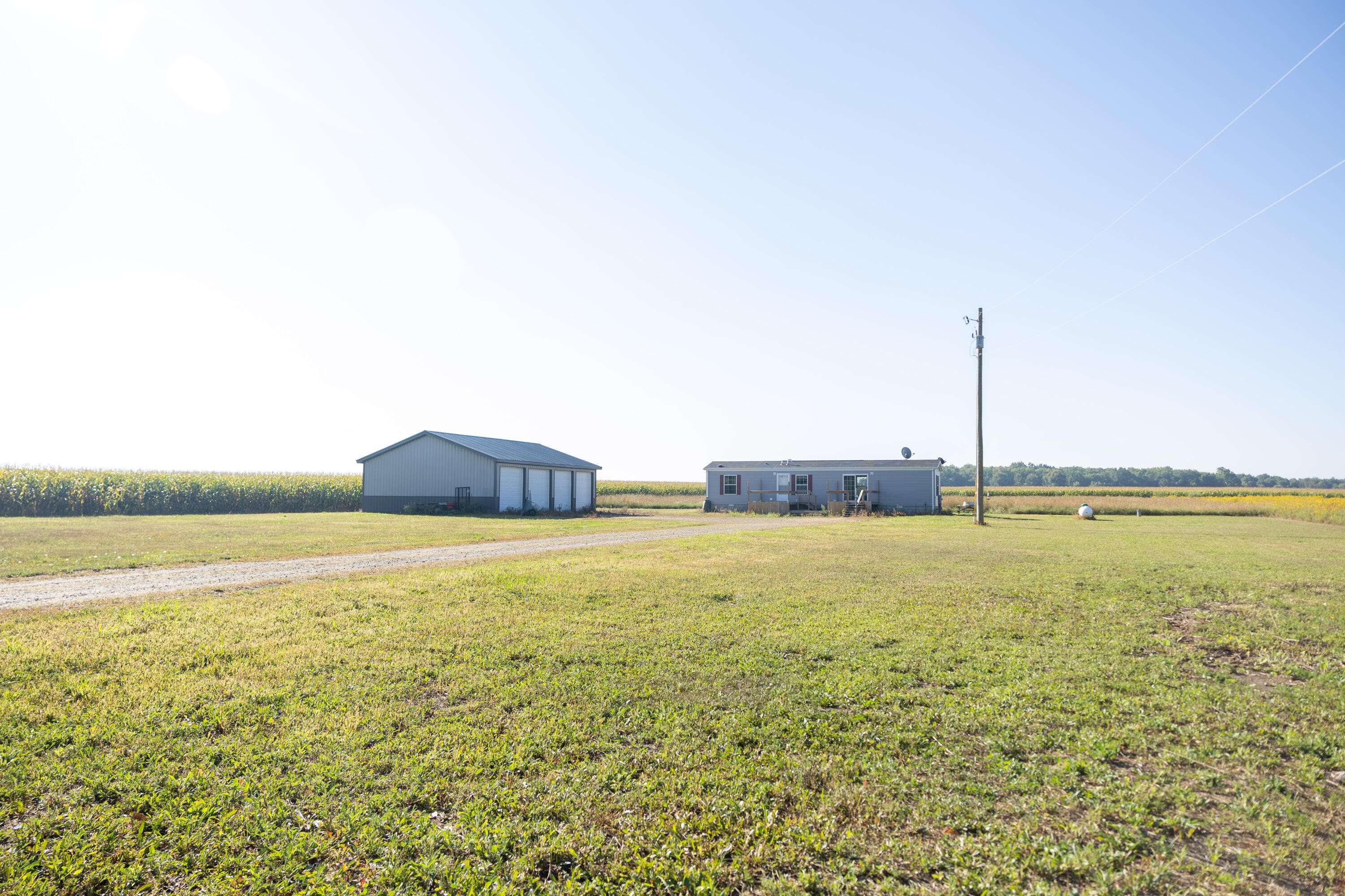 Ionia, MI 48846,1433 W Peck Lake Road