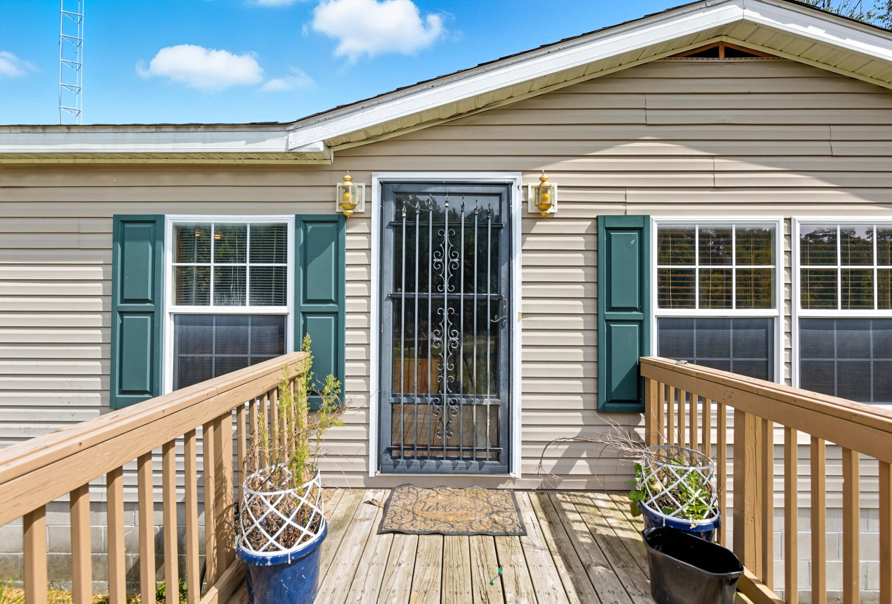 Howard City, MI 49329,17900 W Howard City Edmore