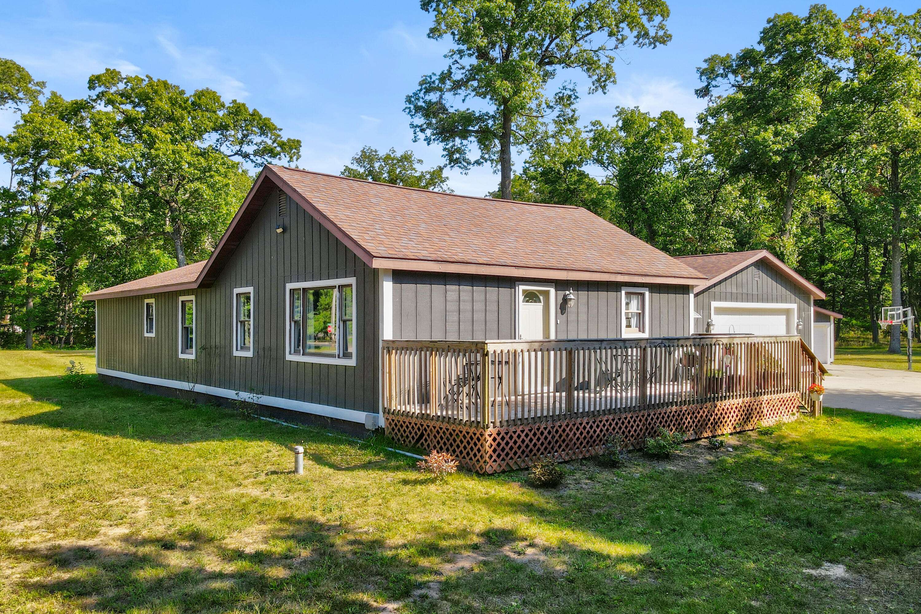 Twin Lake, MI 49457,554 W Church Road