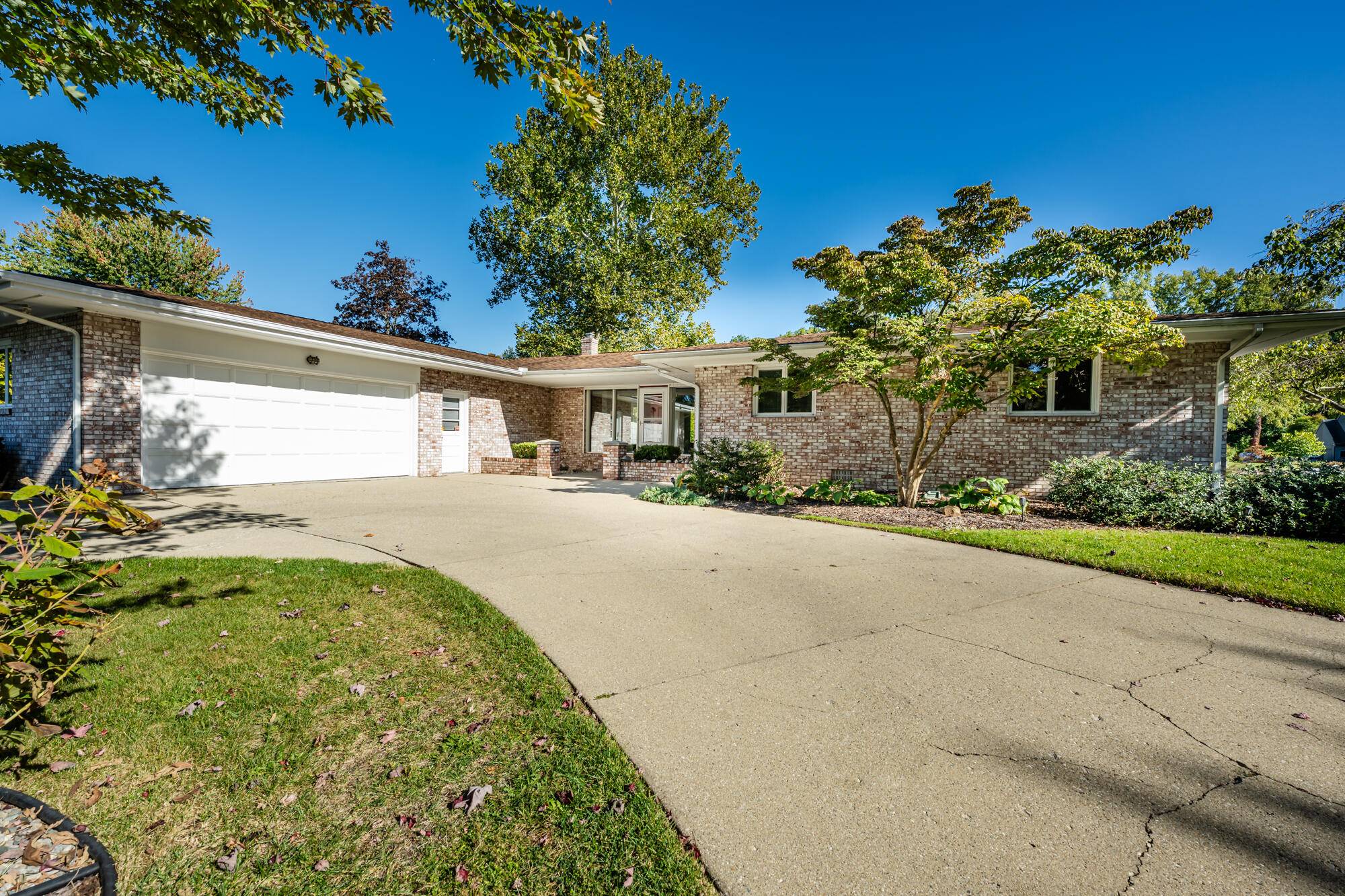 Benton Harbor, MI 49022,1510 Moccasin Trail