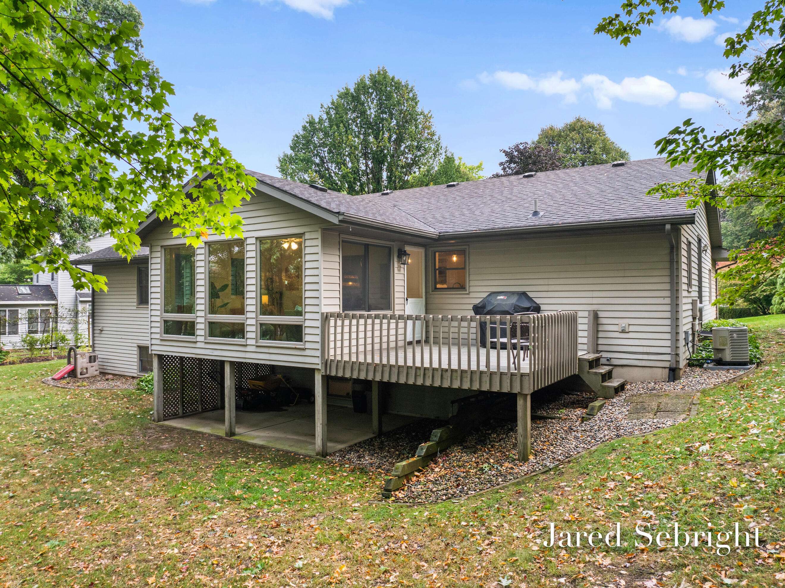 Grand Rapids, MI 49504,37 Canyon NW Drive