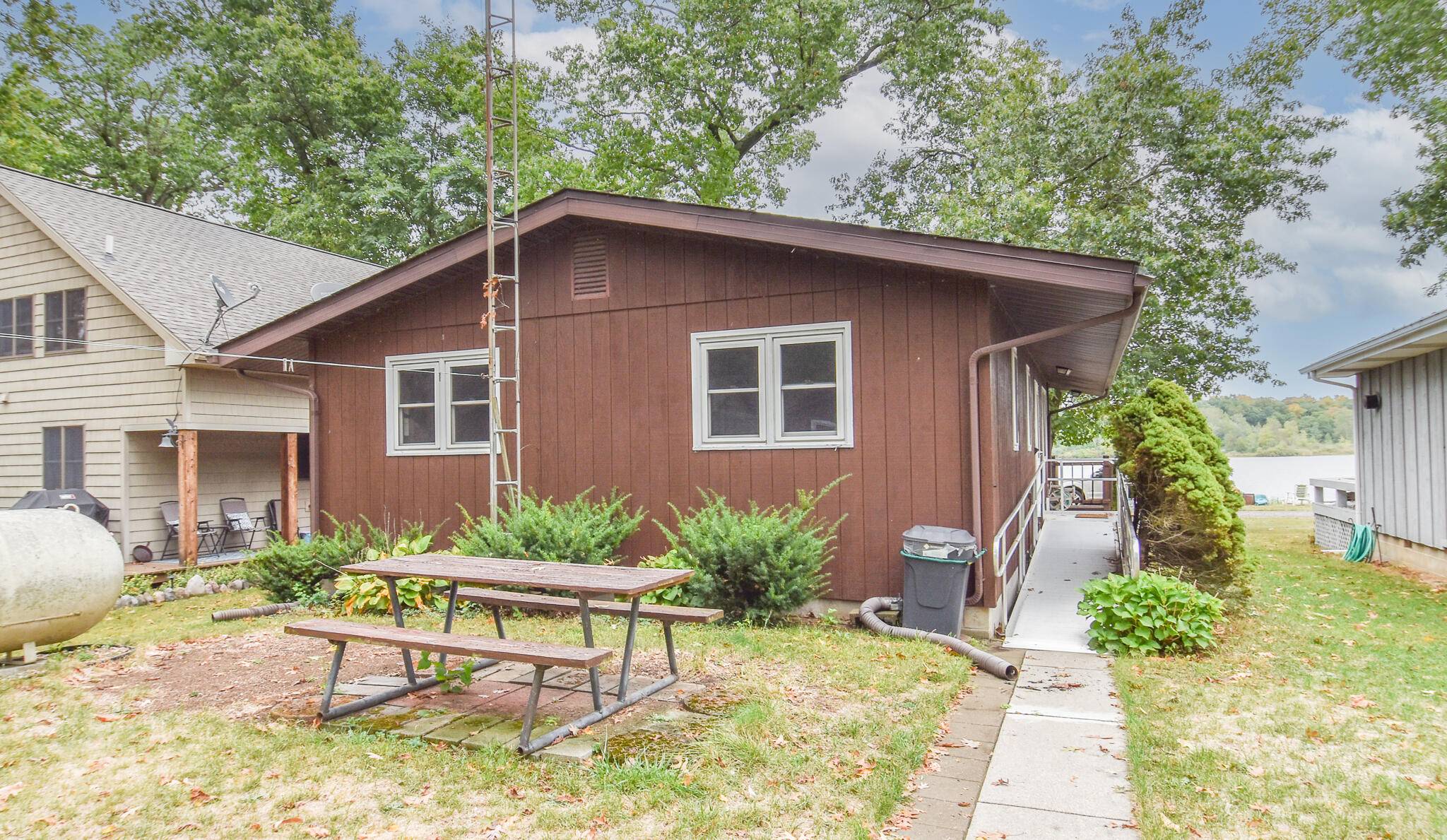 Montgomery, MI 49255,12208 Maple Street