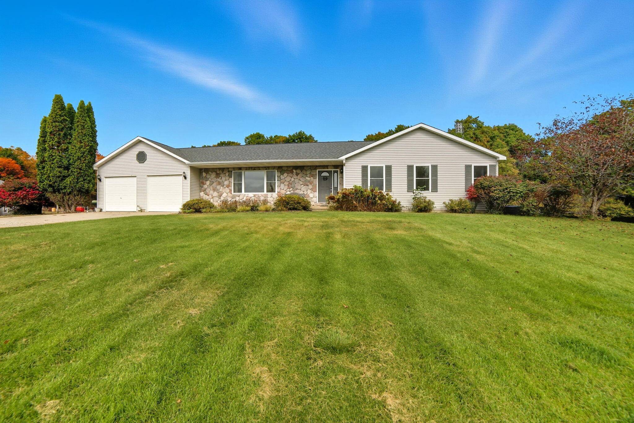 Evart, MI 49631,7580 River Road