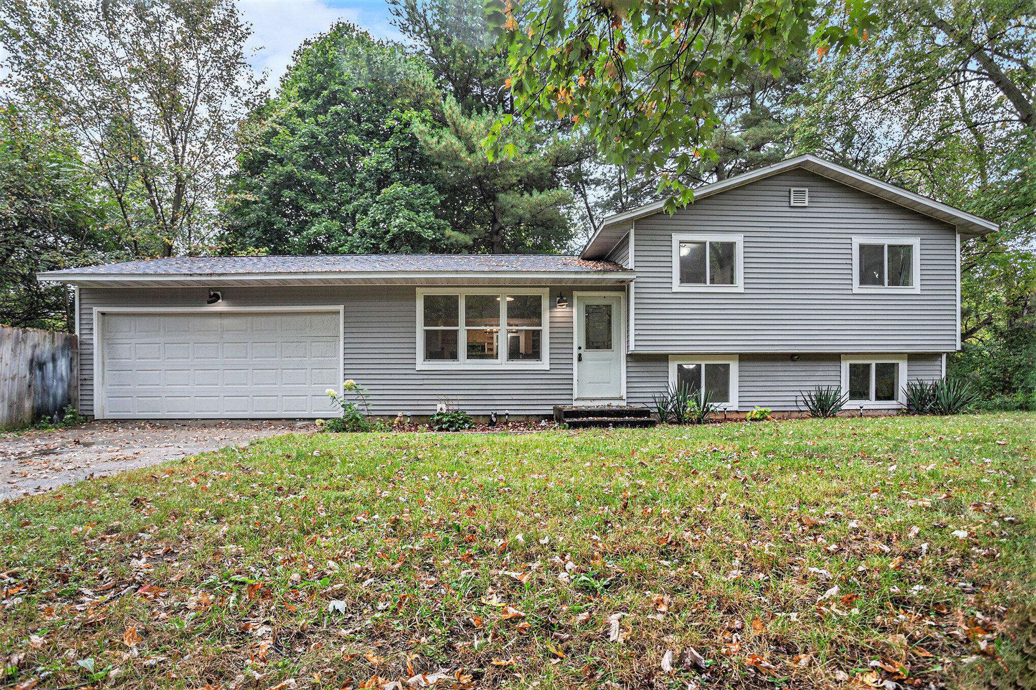 Constantine, MI 49042,67311 Oxbow Drive