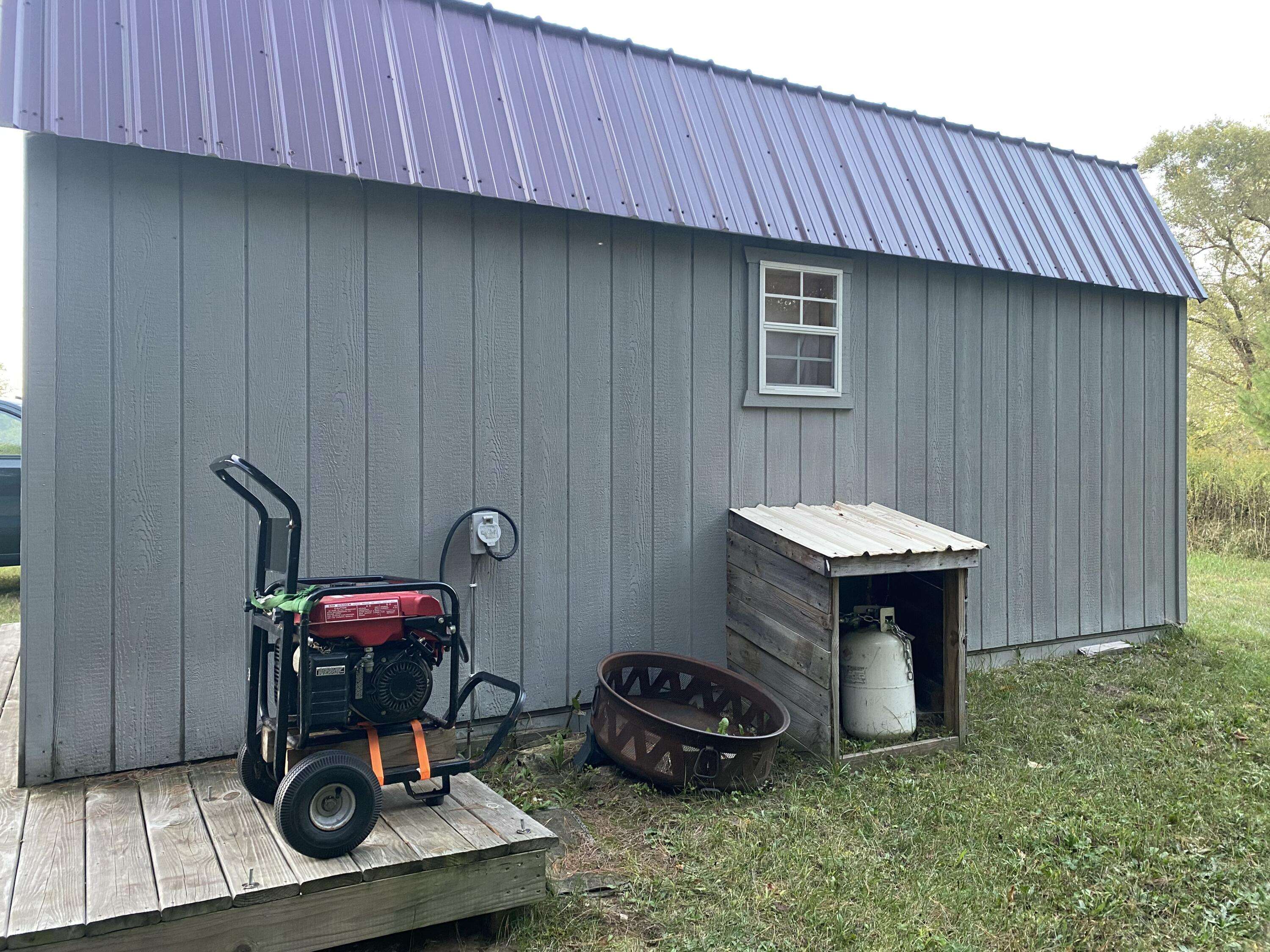 White Cloud, MI 49349,1464 E Monroe Street