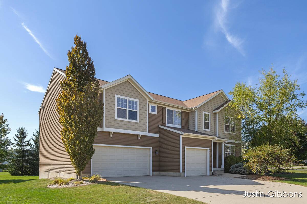 Hudsonville, MI 49426,2944 Sun Ridge Lane