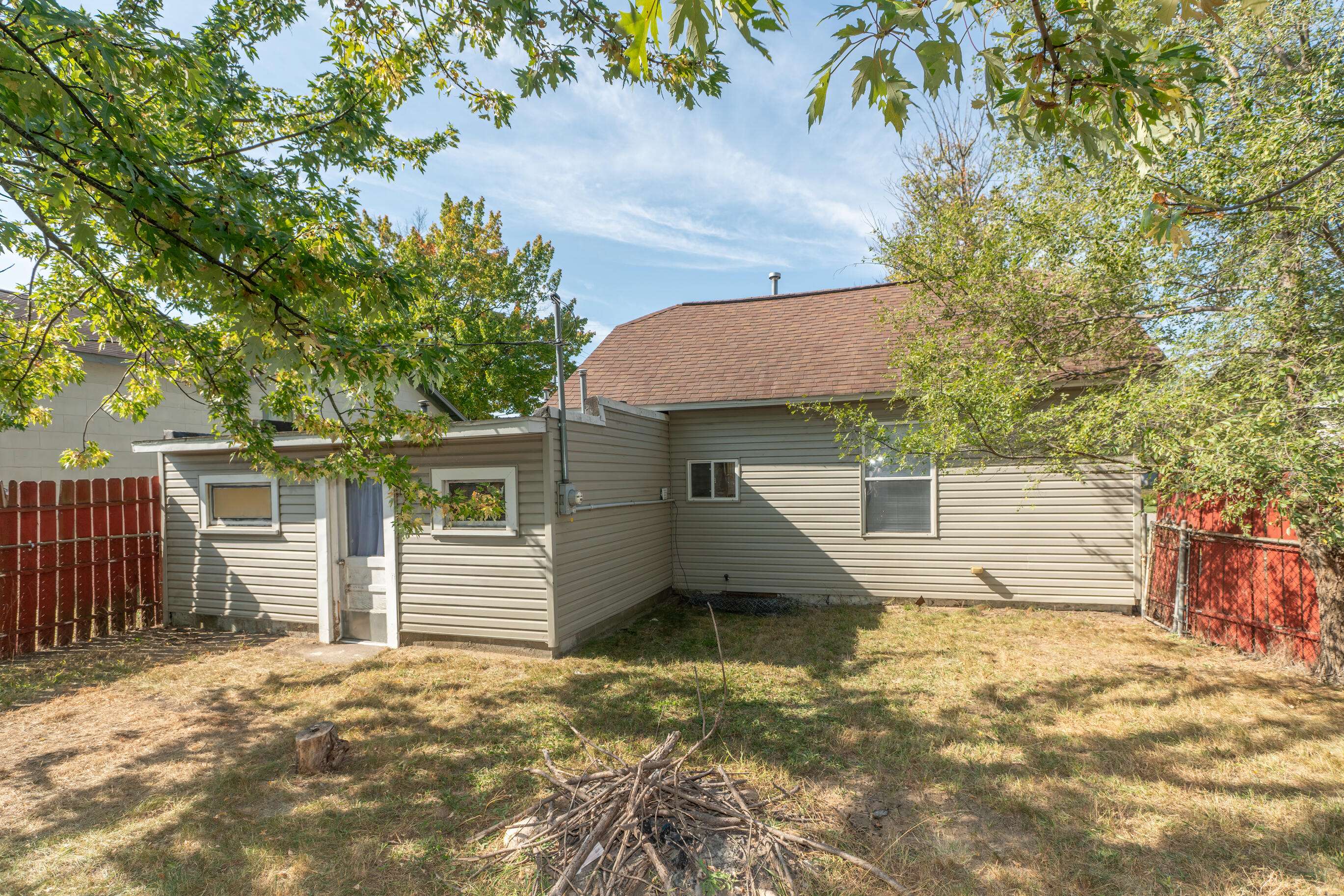 Norton Shores, MI 49441,2936 Fairfield Street