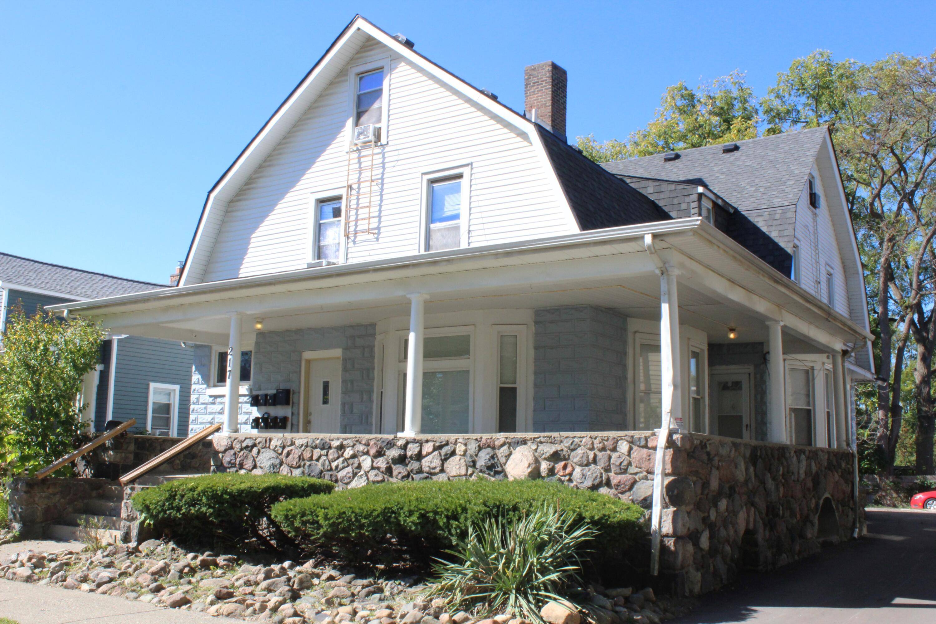 Ypsilanti, MI 48197,217 N Summit Street