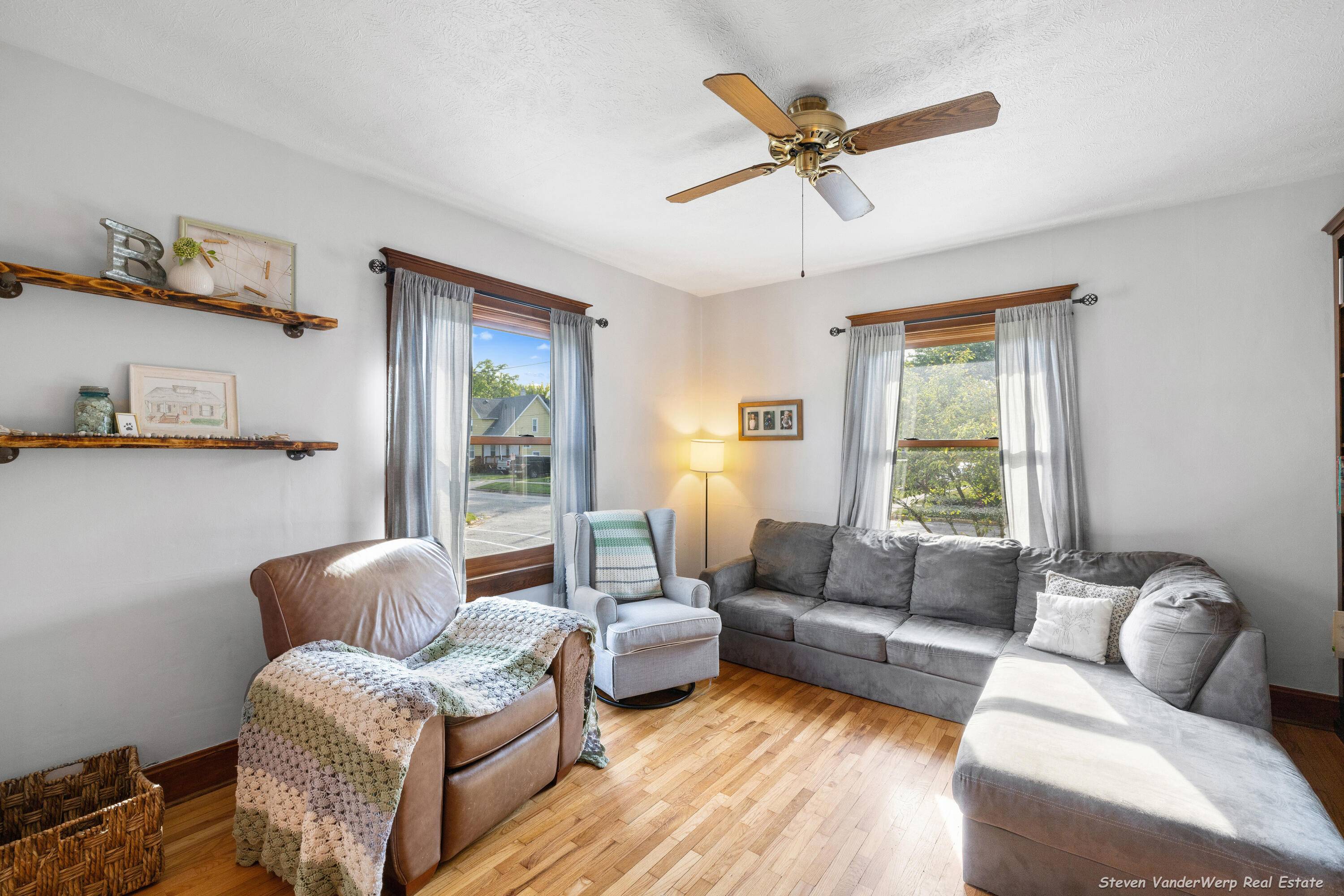 Sparta, MI 49345,120 S Union NW Street