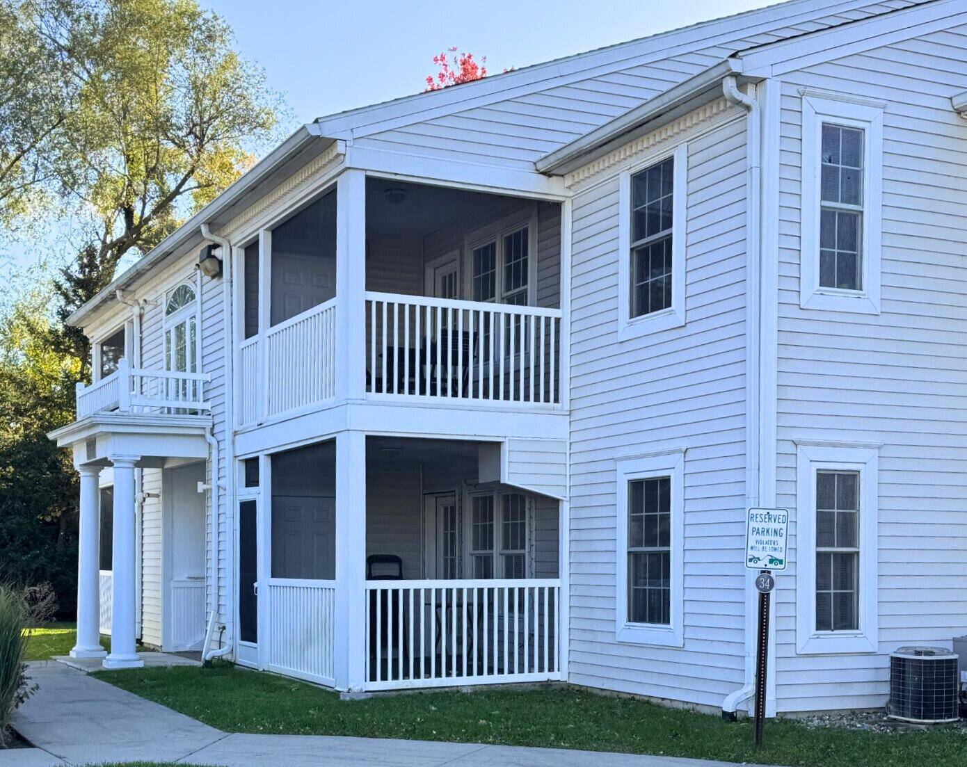 Ann Arbor, MI 48103,2291 S Main Street