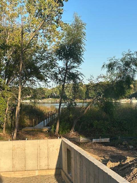 Waterford, MI 48328,2020 Watkins Lake Road