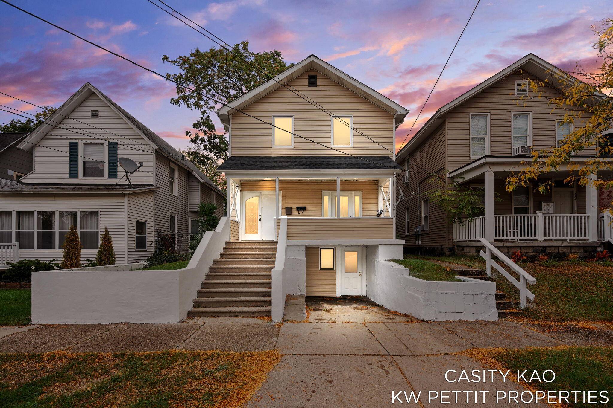 Grand Rapids, MI 49504,44 Lexington NW Avenue