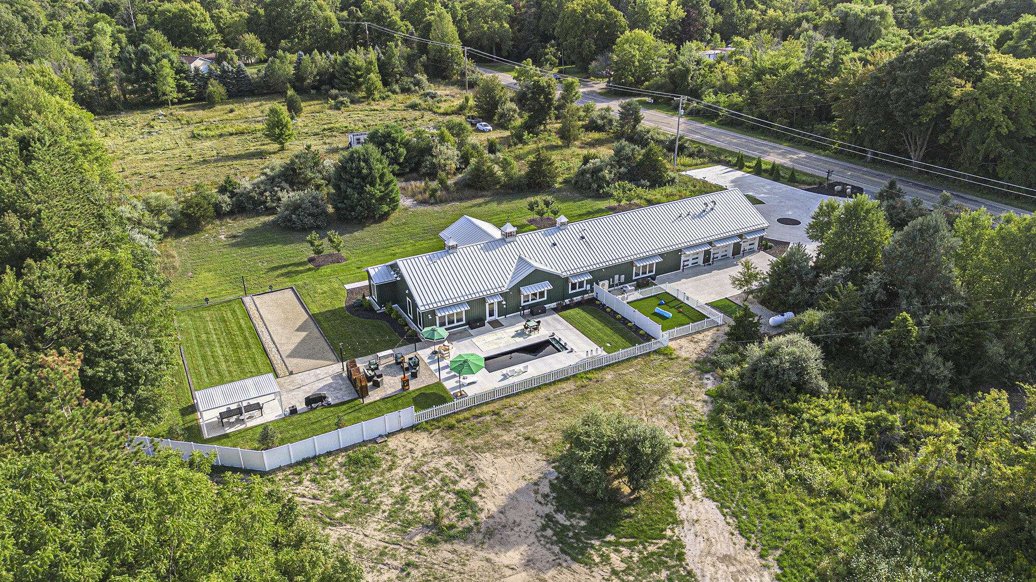 Fennville, MI 49408,1985 68th Street