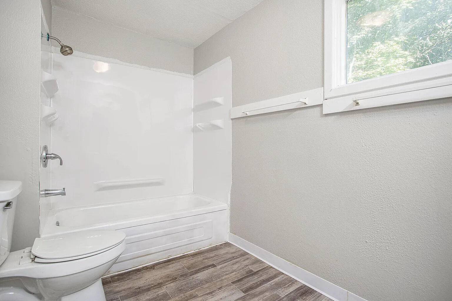 Kalamazoo, MI 49006,1514 Jefferson Avenue