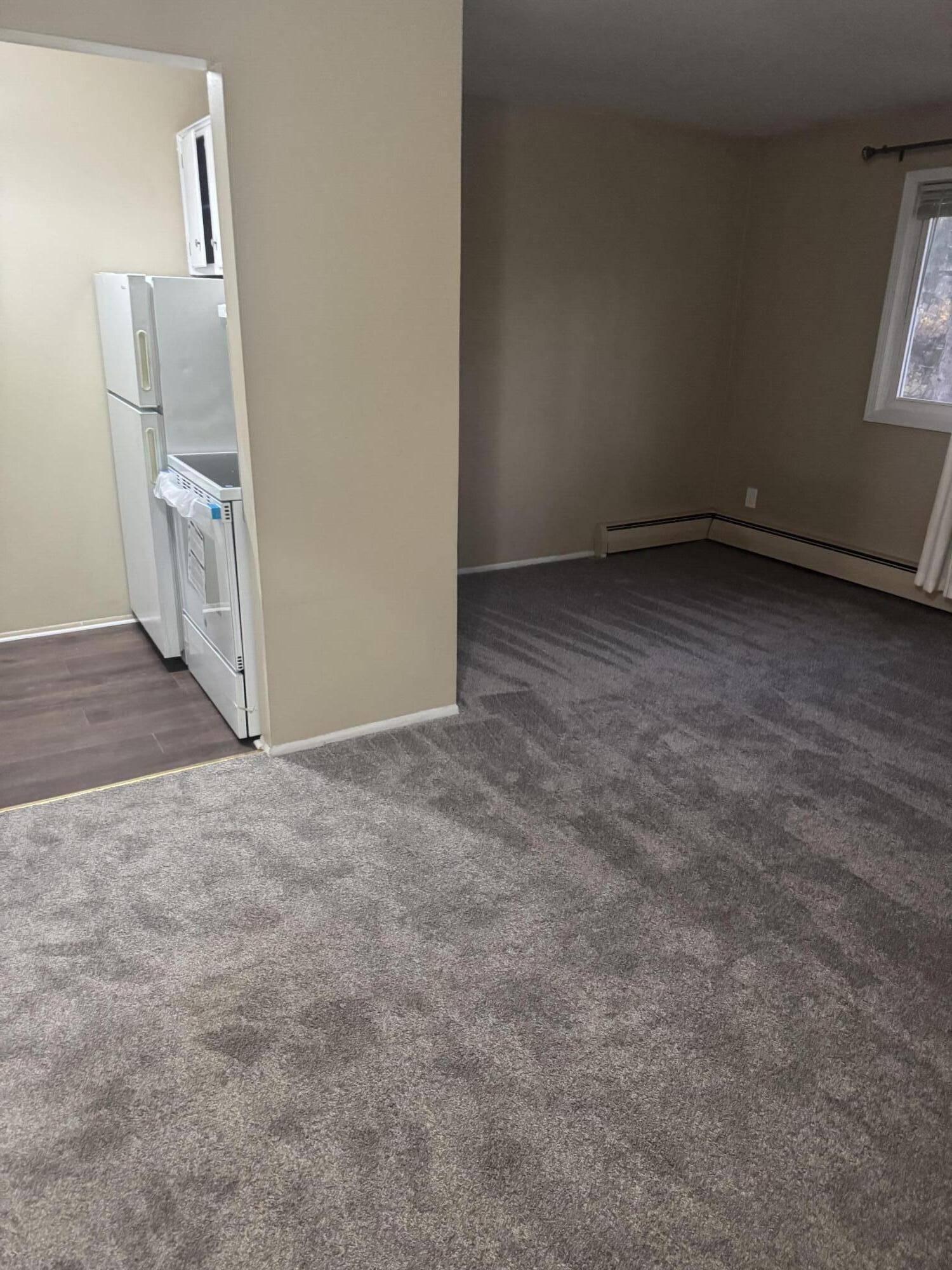 Farmington, MI 48336,31831 Grand River Avenue Avenue #3