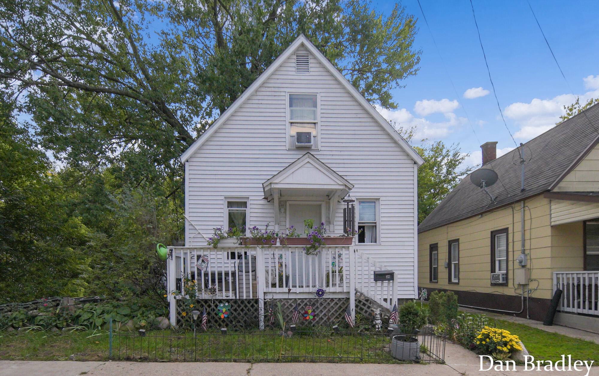 Grand Rapids, MI 49505,24 Mathews NE Court