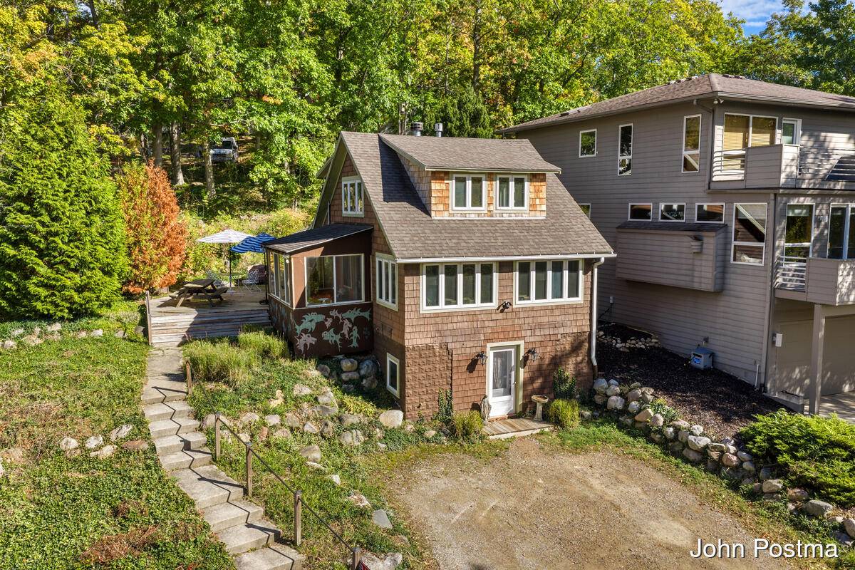 Grand Rapids, MI 49506,3540 Reeds Lake SE Boulevard