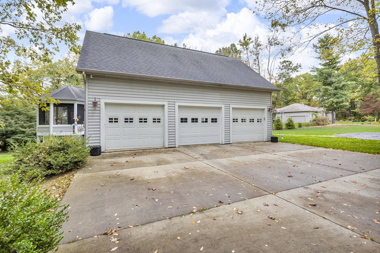 Jackson, MI 49201,4880 Indian Creek Drive