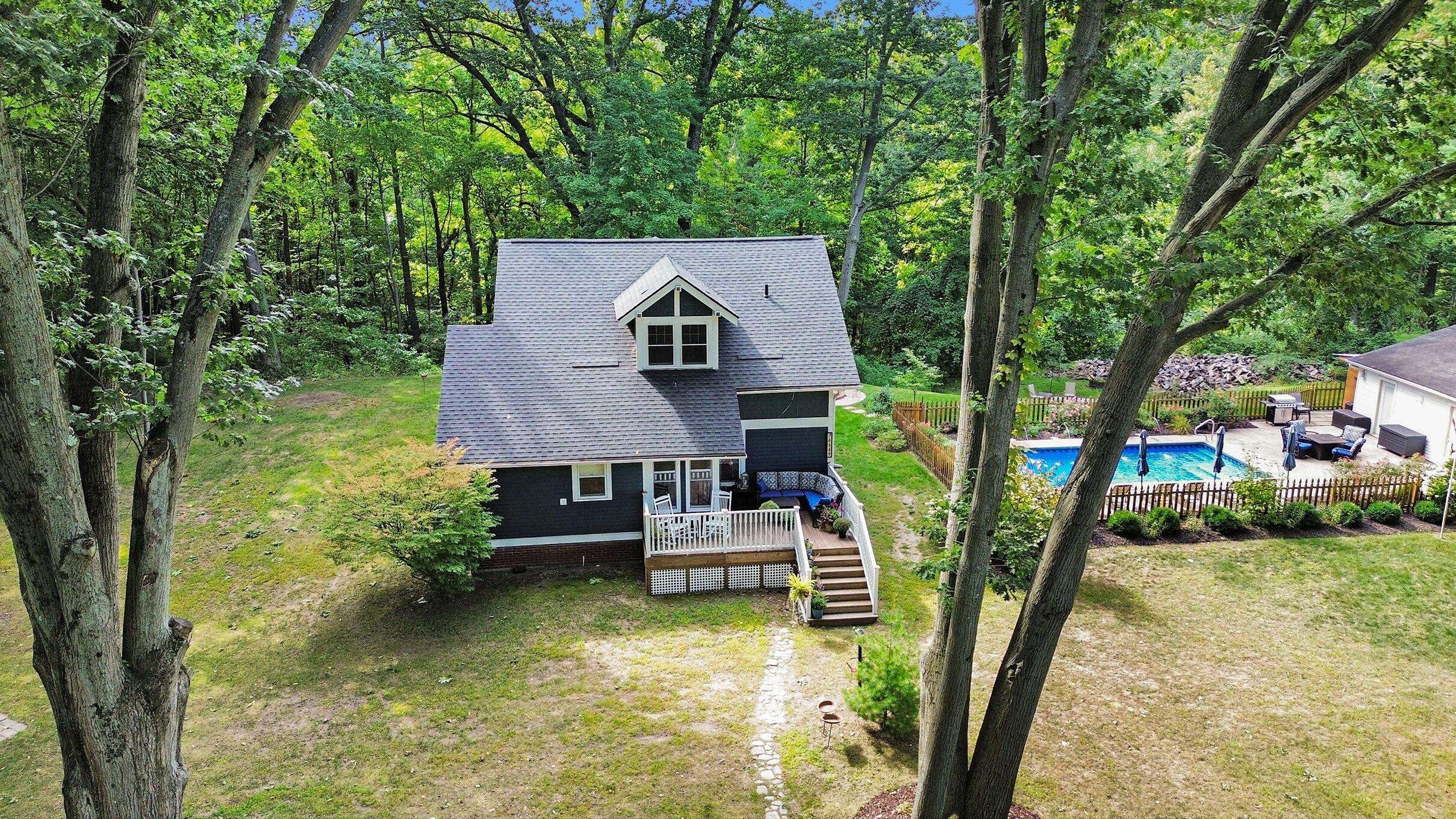 South Haven, MI 49090,76649 11th Avenue