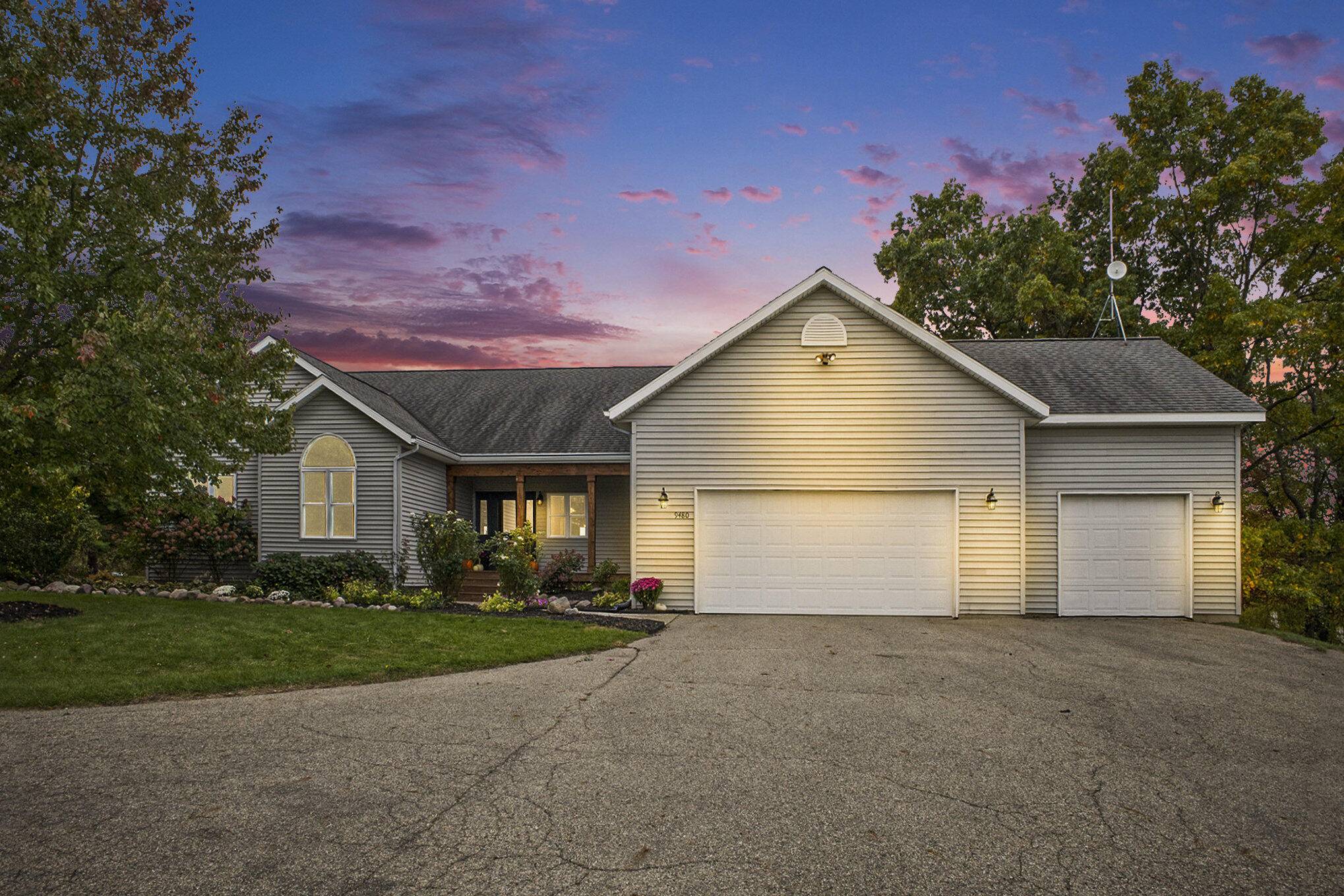 Alto, MI 49302,9480 Vincent SE Avenue